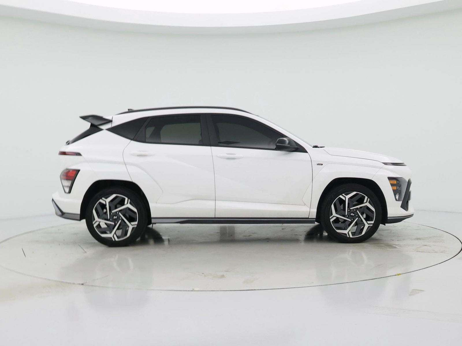 2024 Hyundai Kona N Line - Photo 8