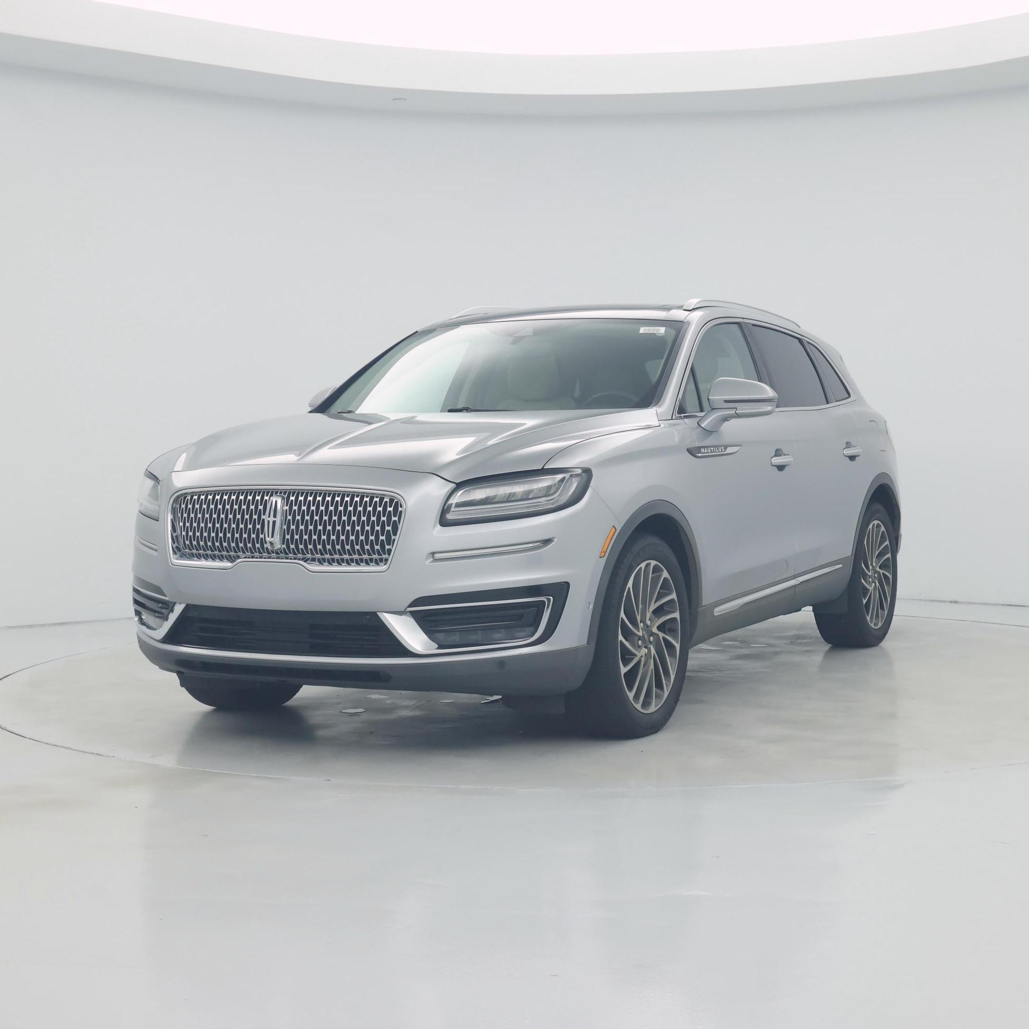 Thumbnail: 2020 Lincoln Nautilus - 4