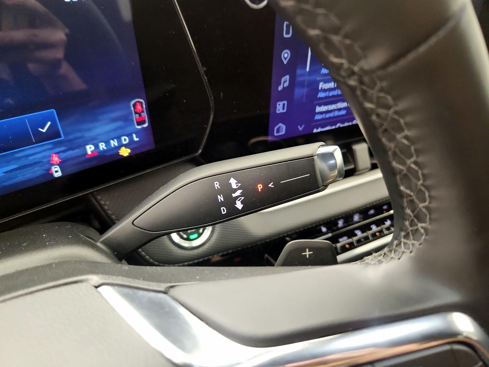 Thumbnail: 2026 Chevrolet Equinox - 18