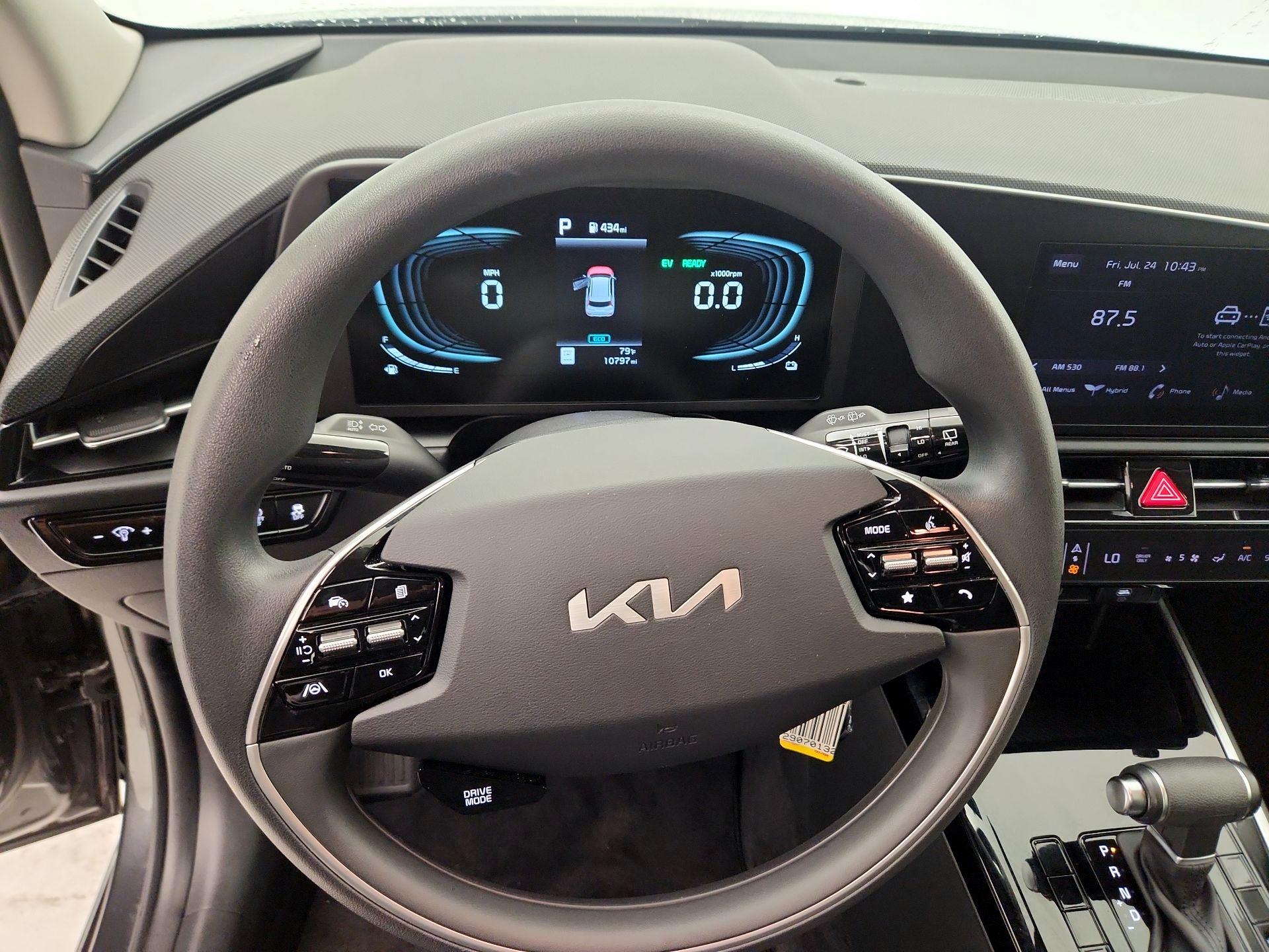 Thumbnail: 2024 Kia Niro - 10