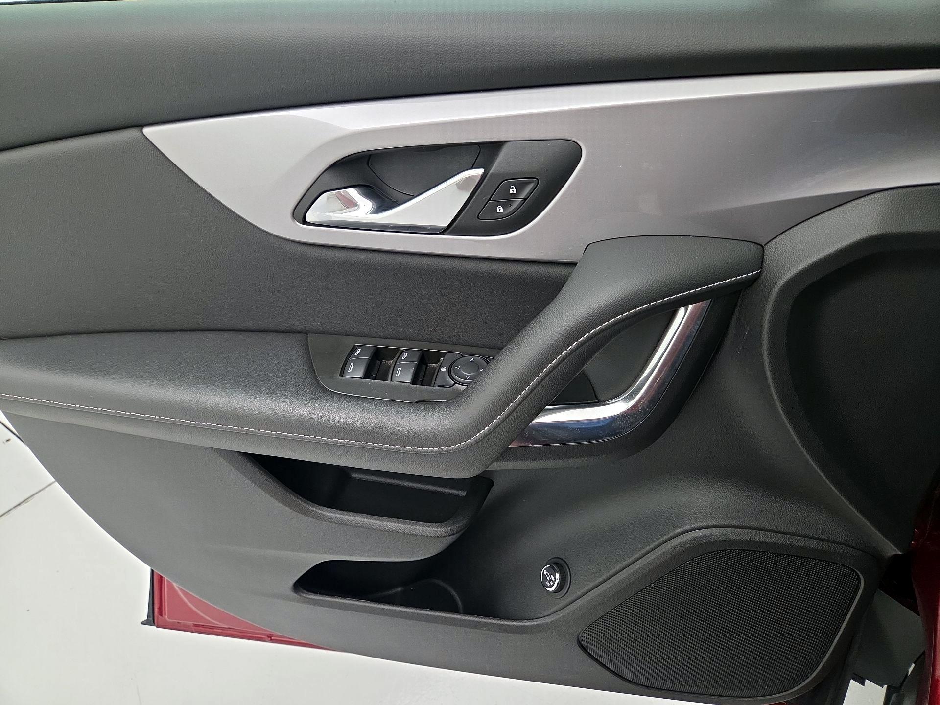 Thumbnail: 2024 Chevrolet Blazer - 12