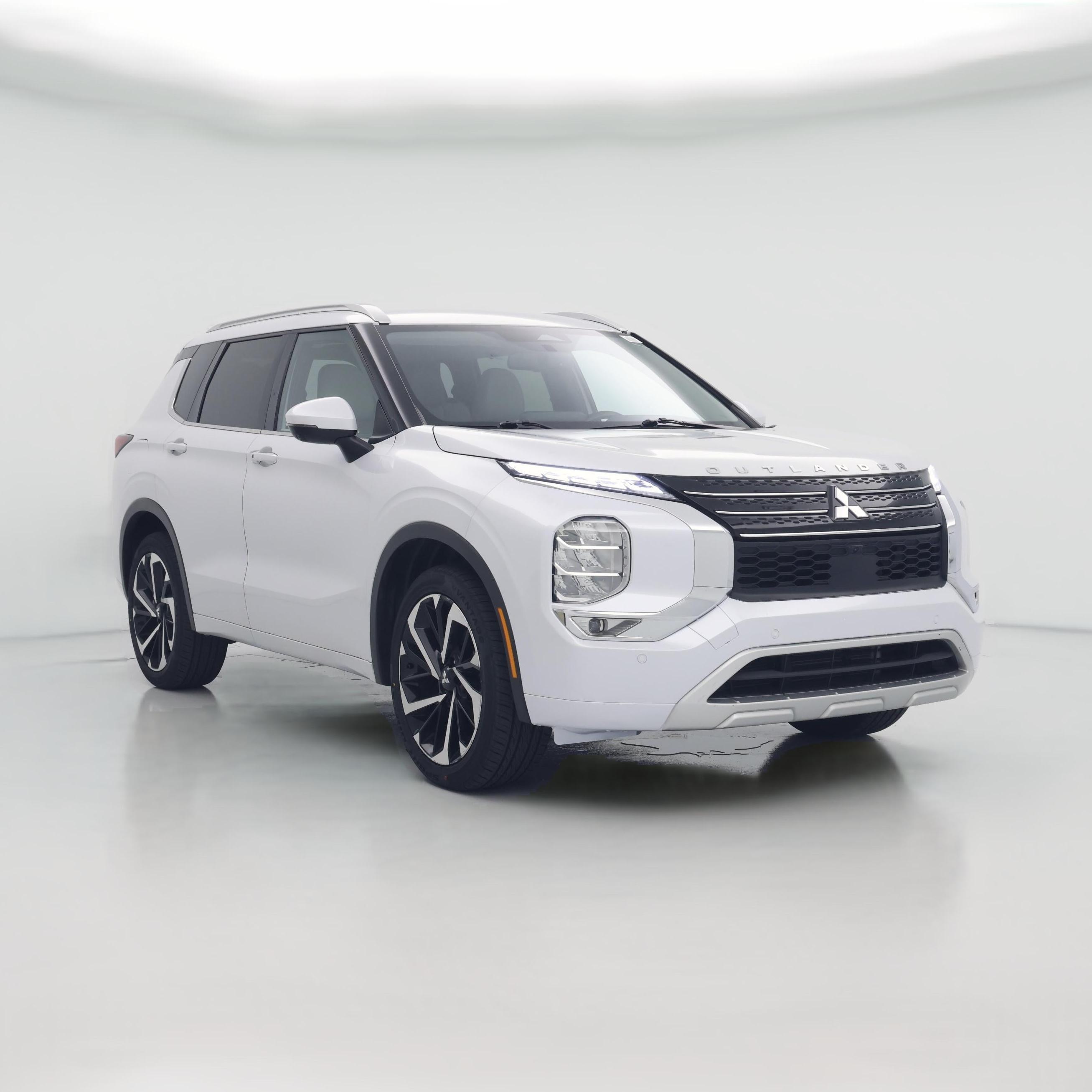 Thumbnail: 2024 Mitsubishi Outlander - 1