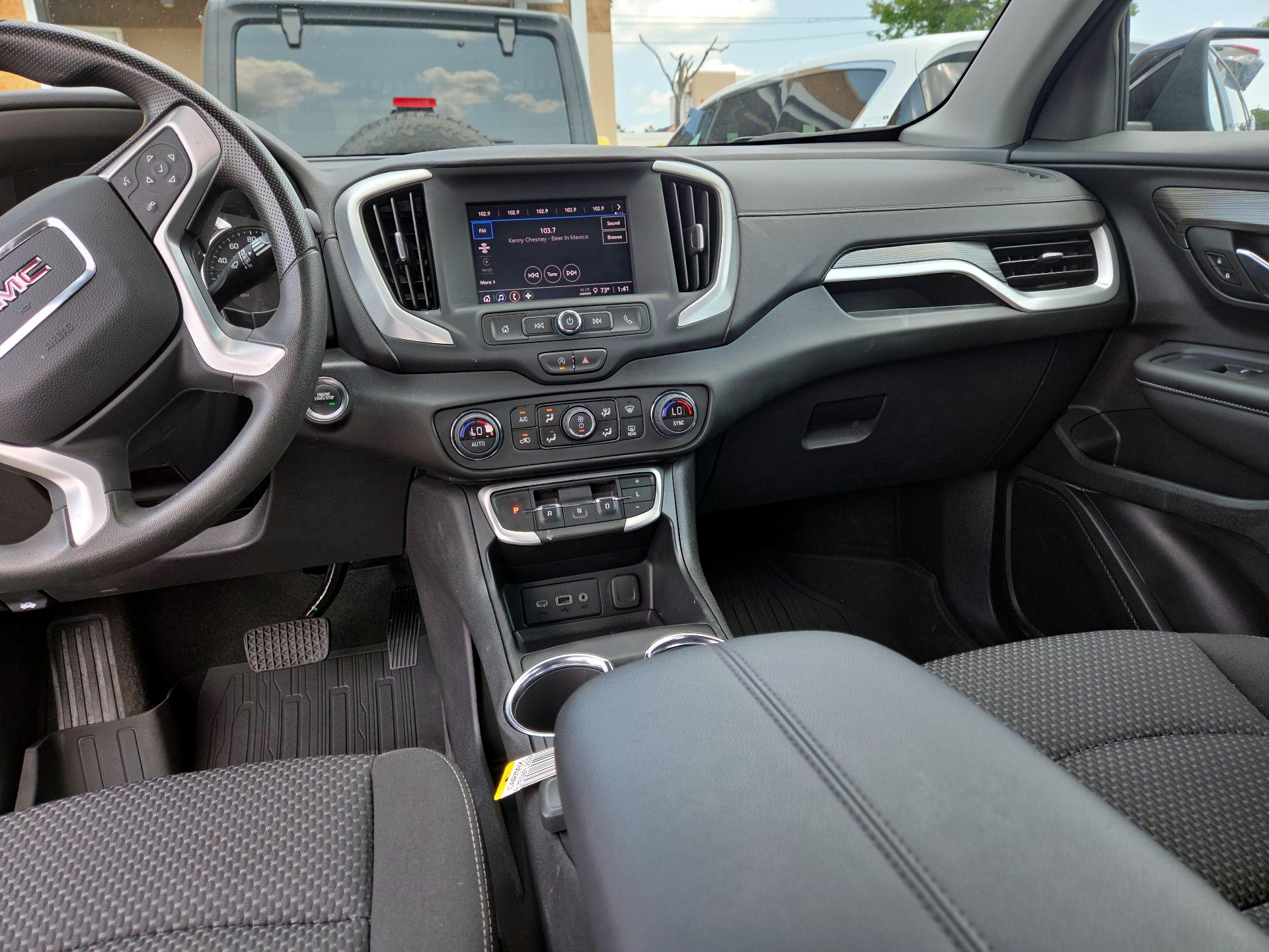 Thumbnail: 2023 GMC Terrain - 9