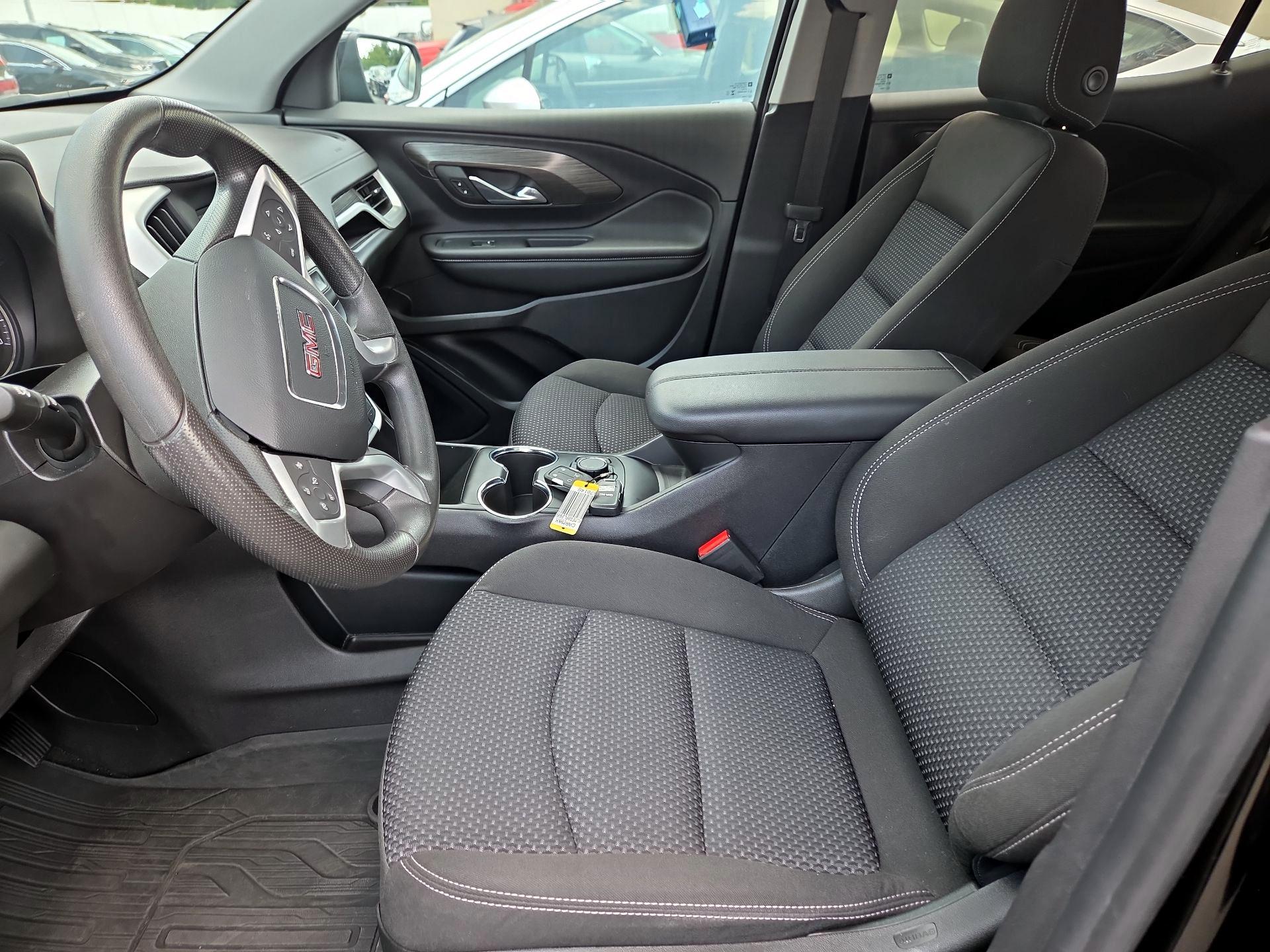 Thumbnail: 2023 GMC Terrain - 11