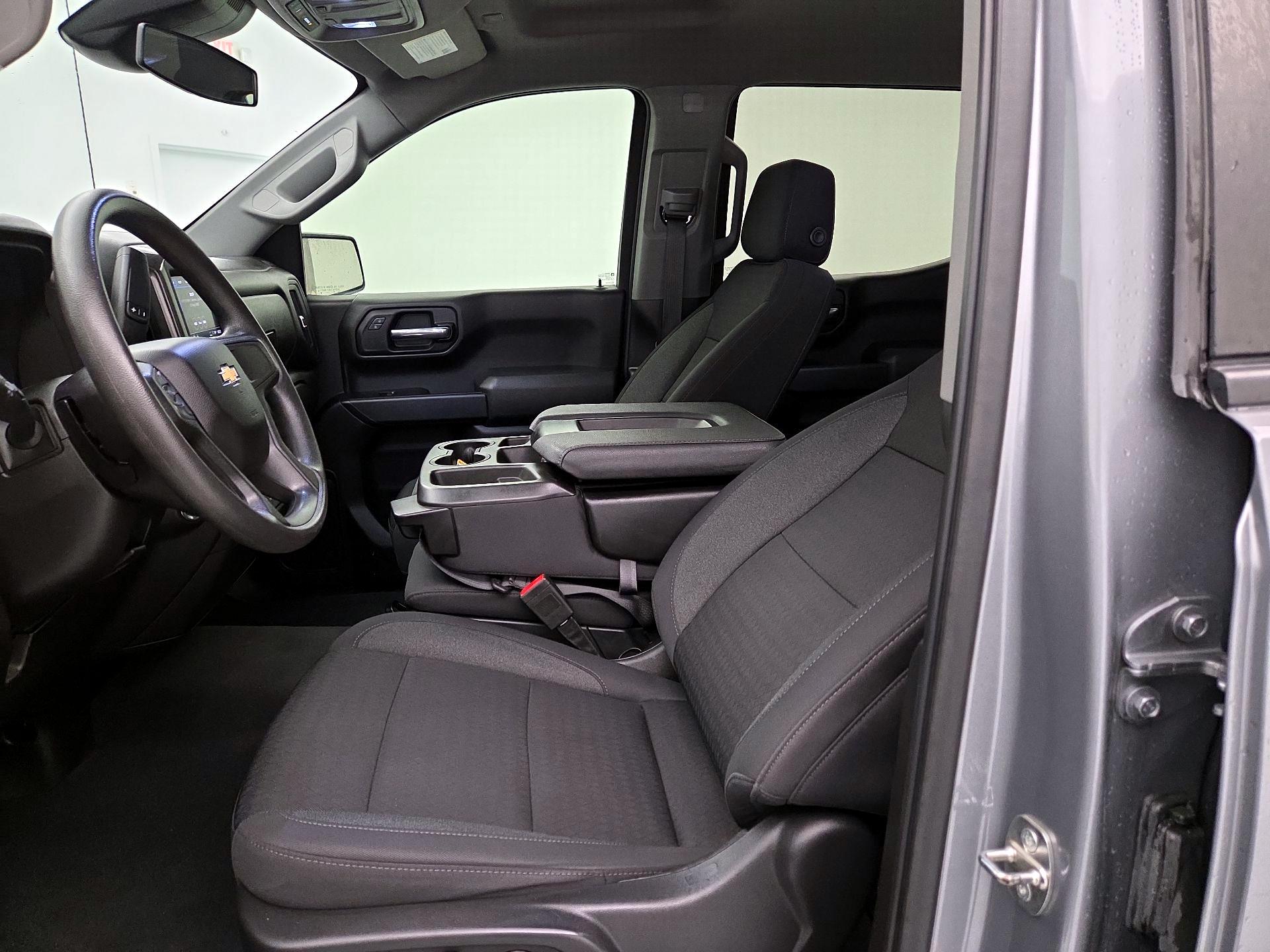 Thumbnail: 2023 Chevrolet Silverado 1500 - 11