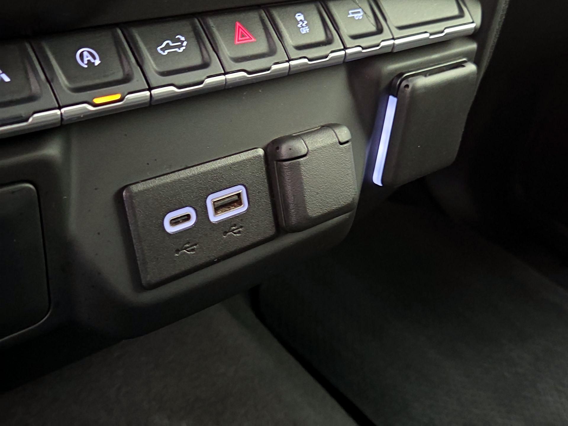 Thumbnail: 2023 Chevrolet Silverado 1500 - 18