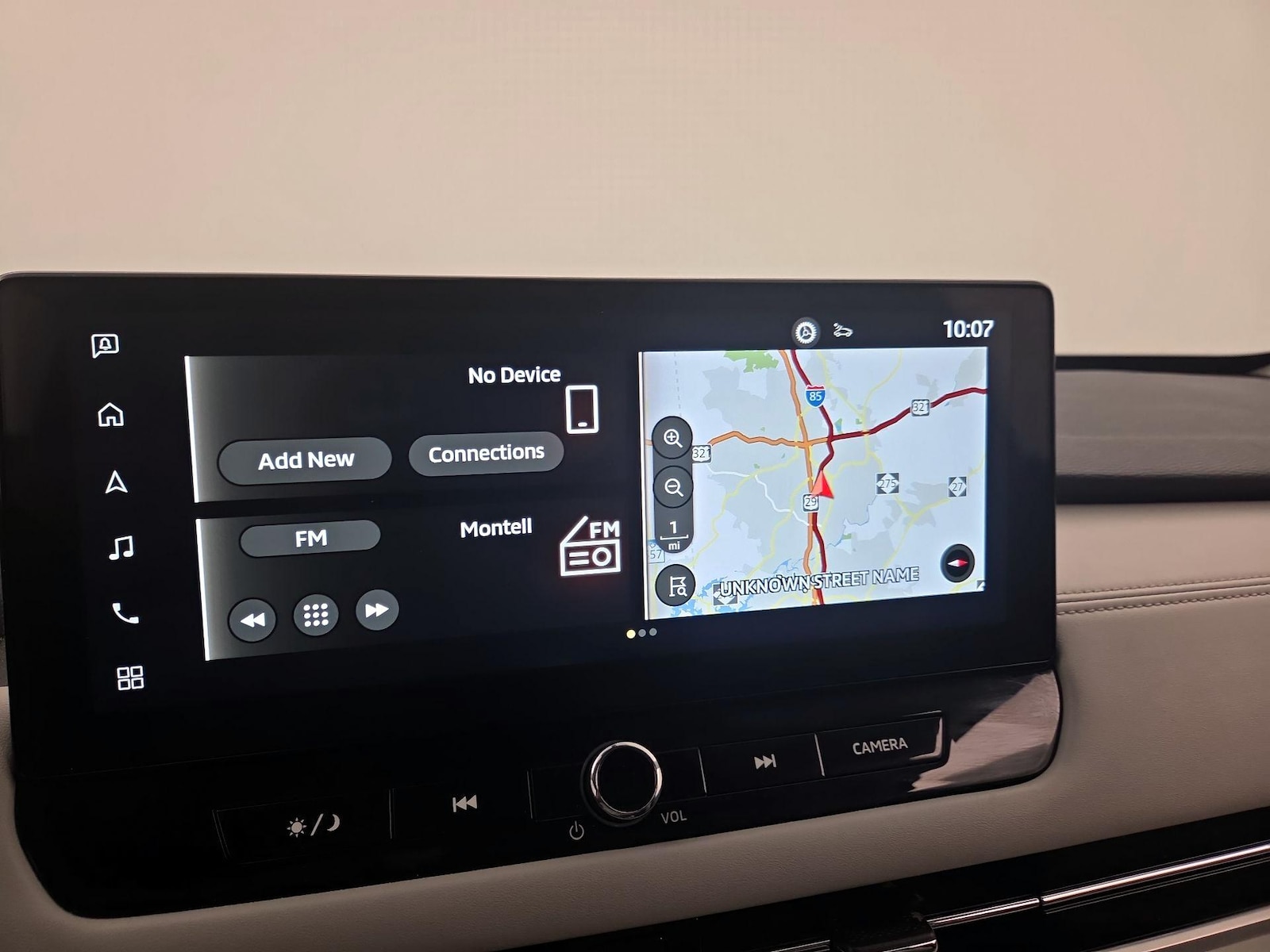 2025 Mitsubishi Outlander SE - Photo 16