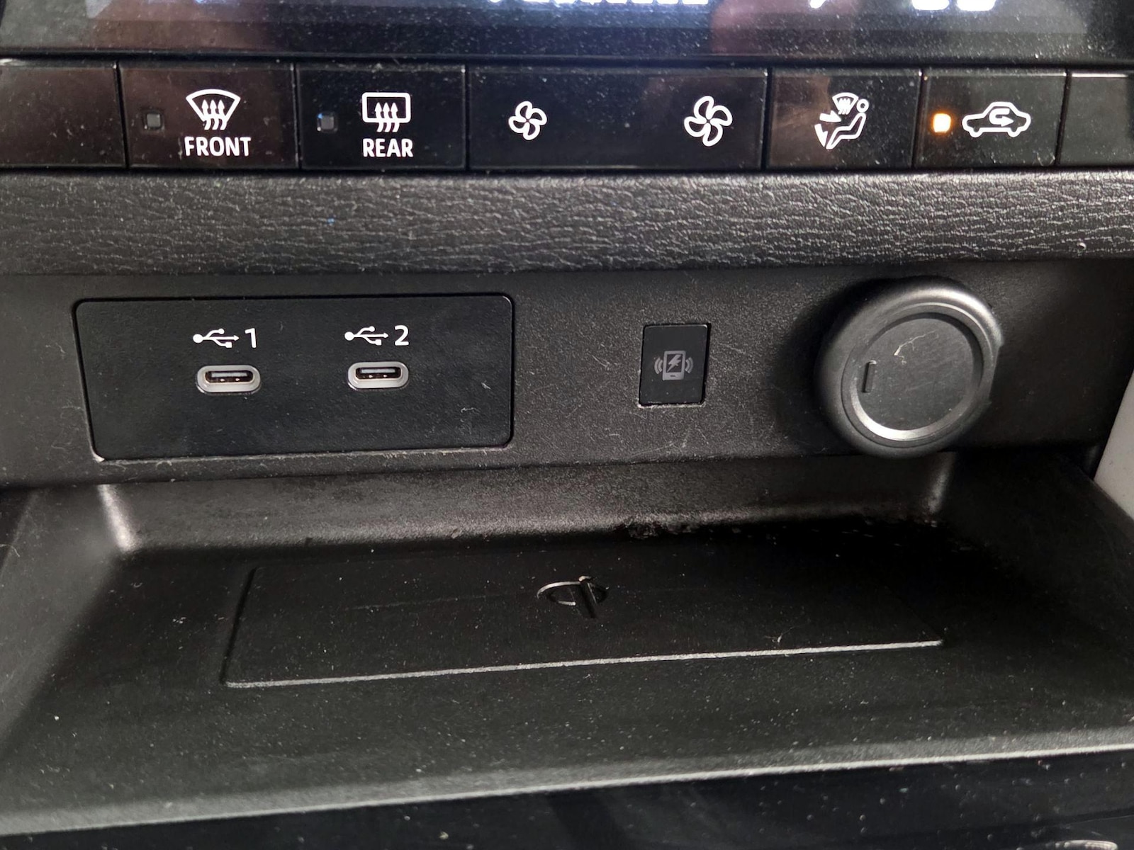 2025 Mitsubishi Outlander SE - Photo 19