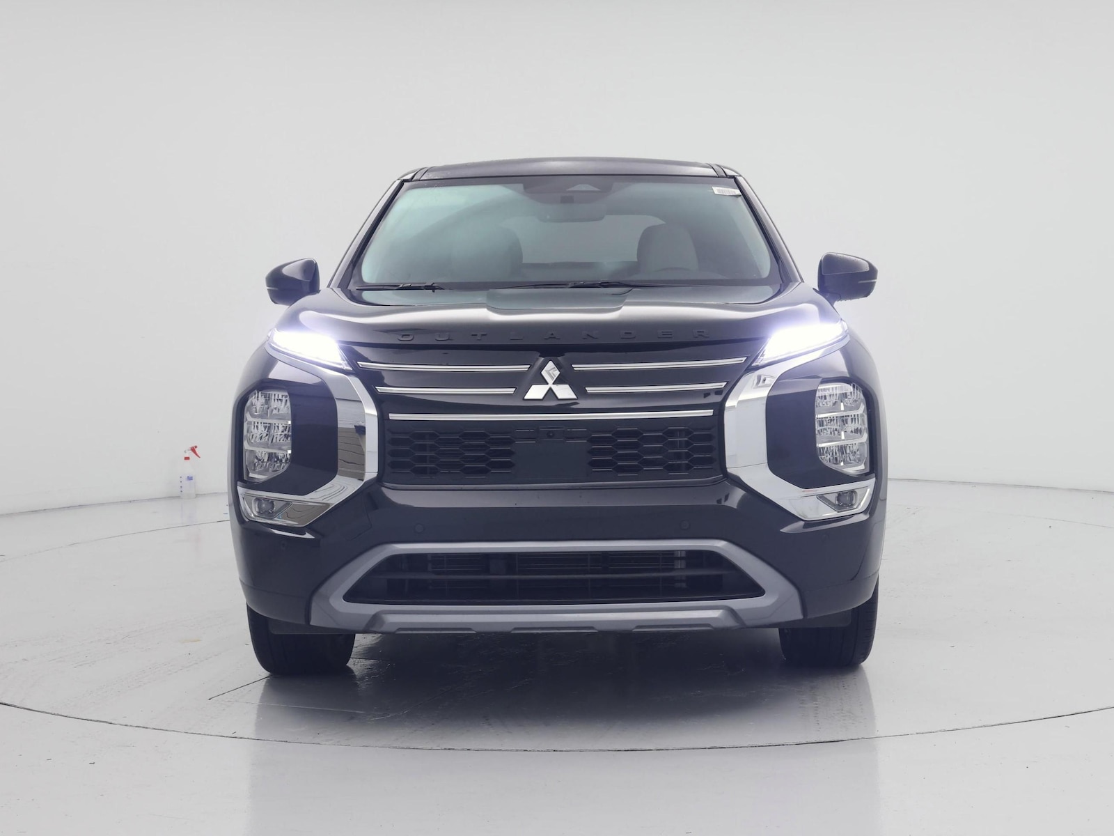 2025 Mitsubishi Outlander SE - Photo 6