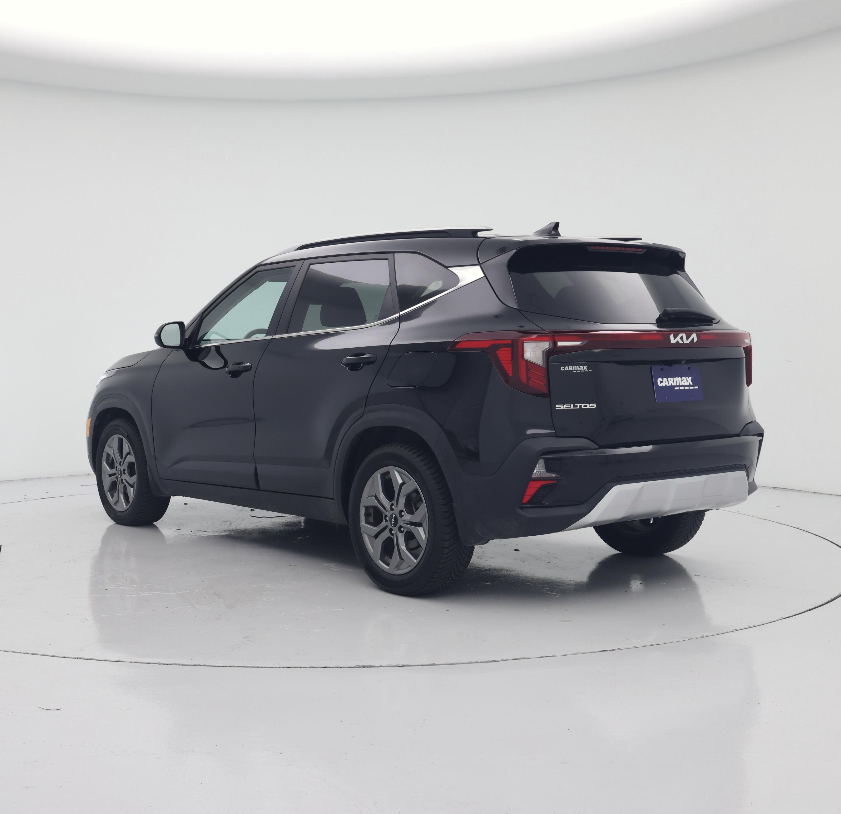 Thumbnail: 2024 Kia Seltos - 2