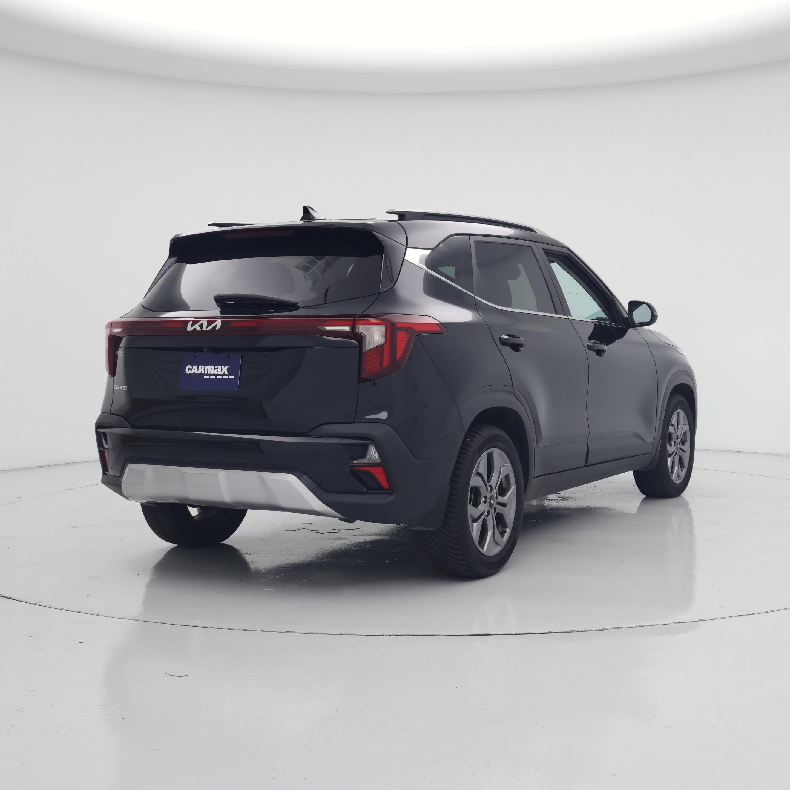 Thumbnail: 2024 Kia Seltos - 8