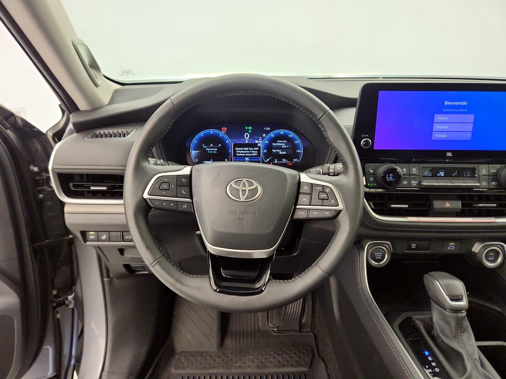Thumbnail: 2026 Toyota Grand Highlander - 10