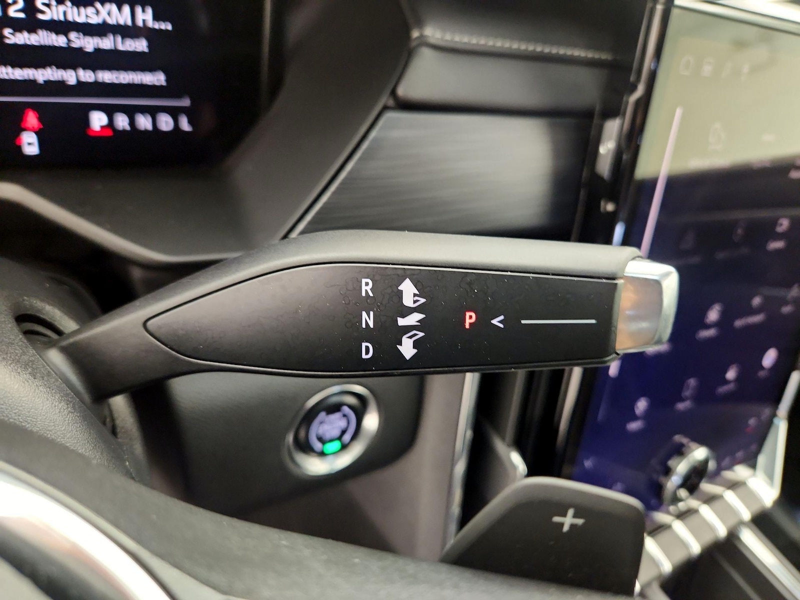 2025 GMC Acadia Elevation - Photo 17