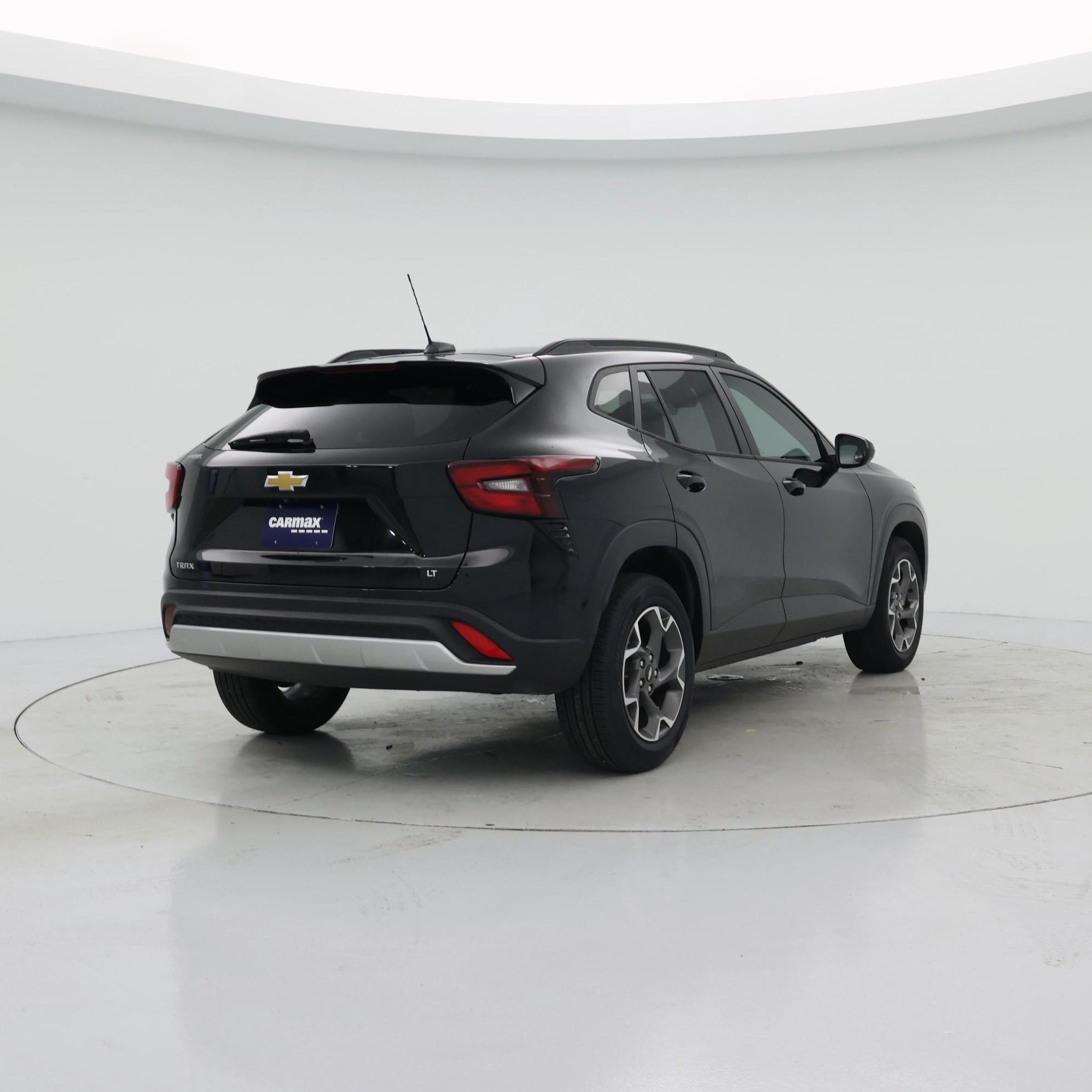 Thumbnail: 2024 Chevrolet Trax - 8