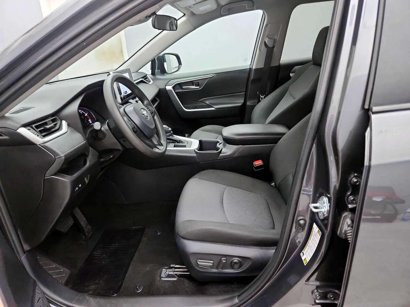 Power Seat(s) & Side Airbags