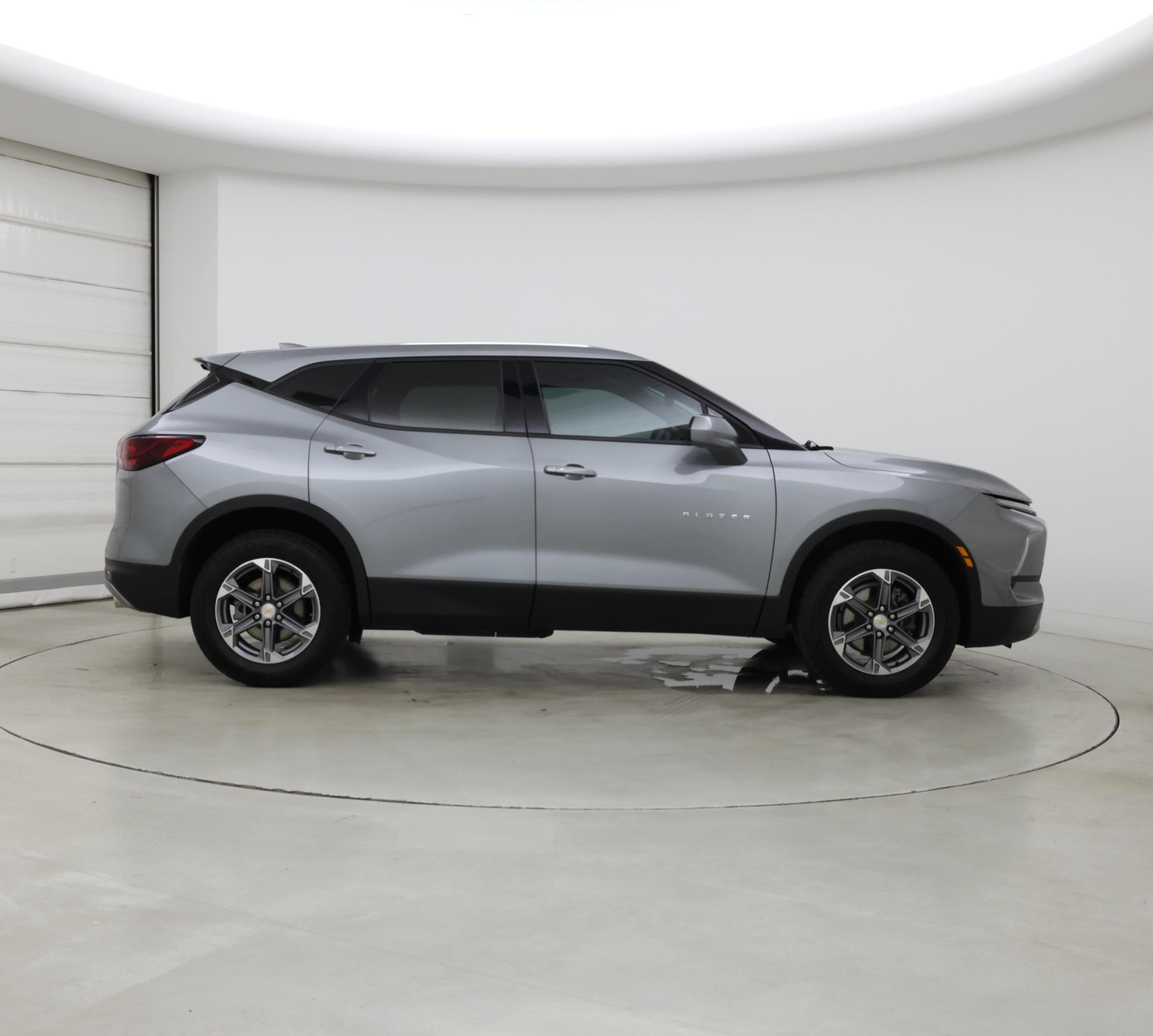 Thumbnail: 2023 Chevrolet Blazer - 7