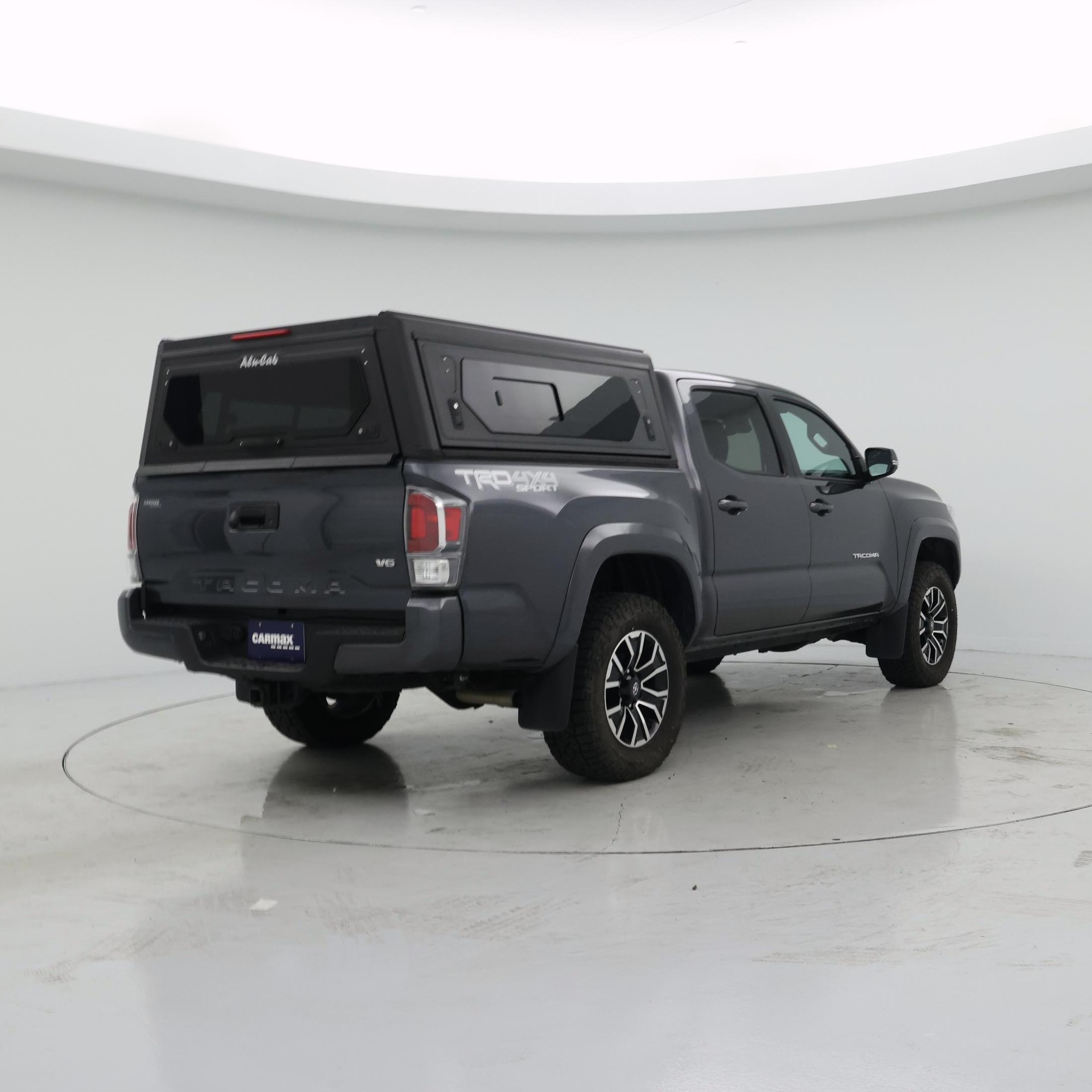 Thumbnail: 2023 Toyota Tacoma - 8