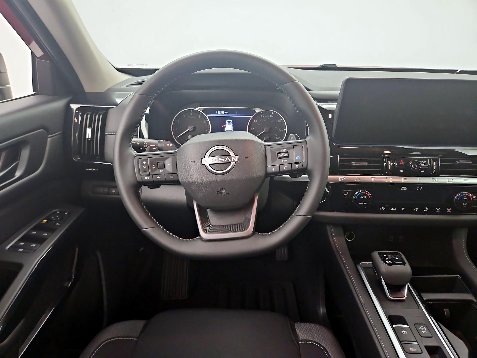 Thumbnail: 2026 Nissan Pathfinder - 10