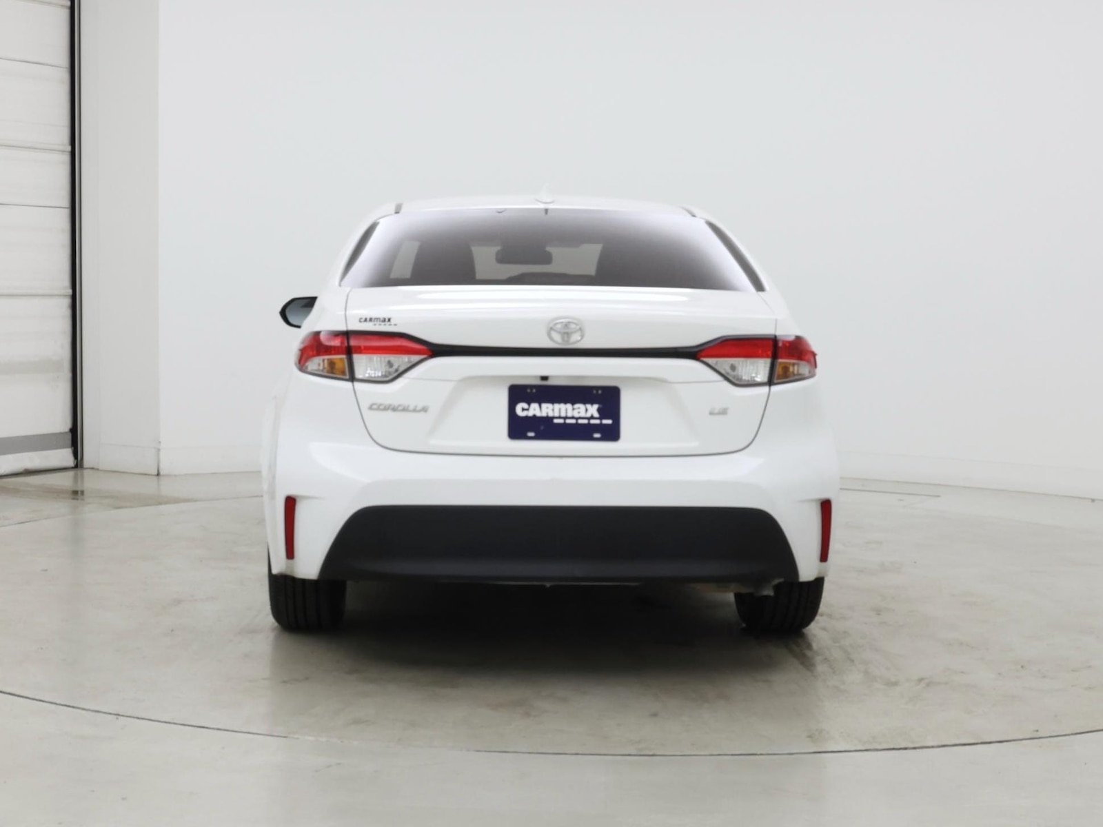 2025 Toyota Corolla LE - Photo 7