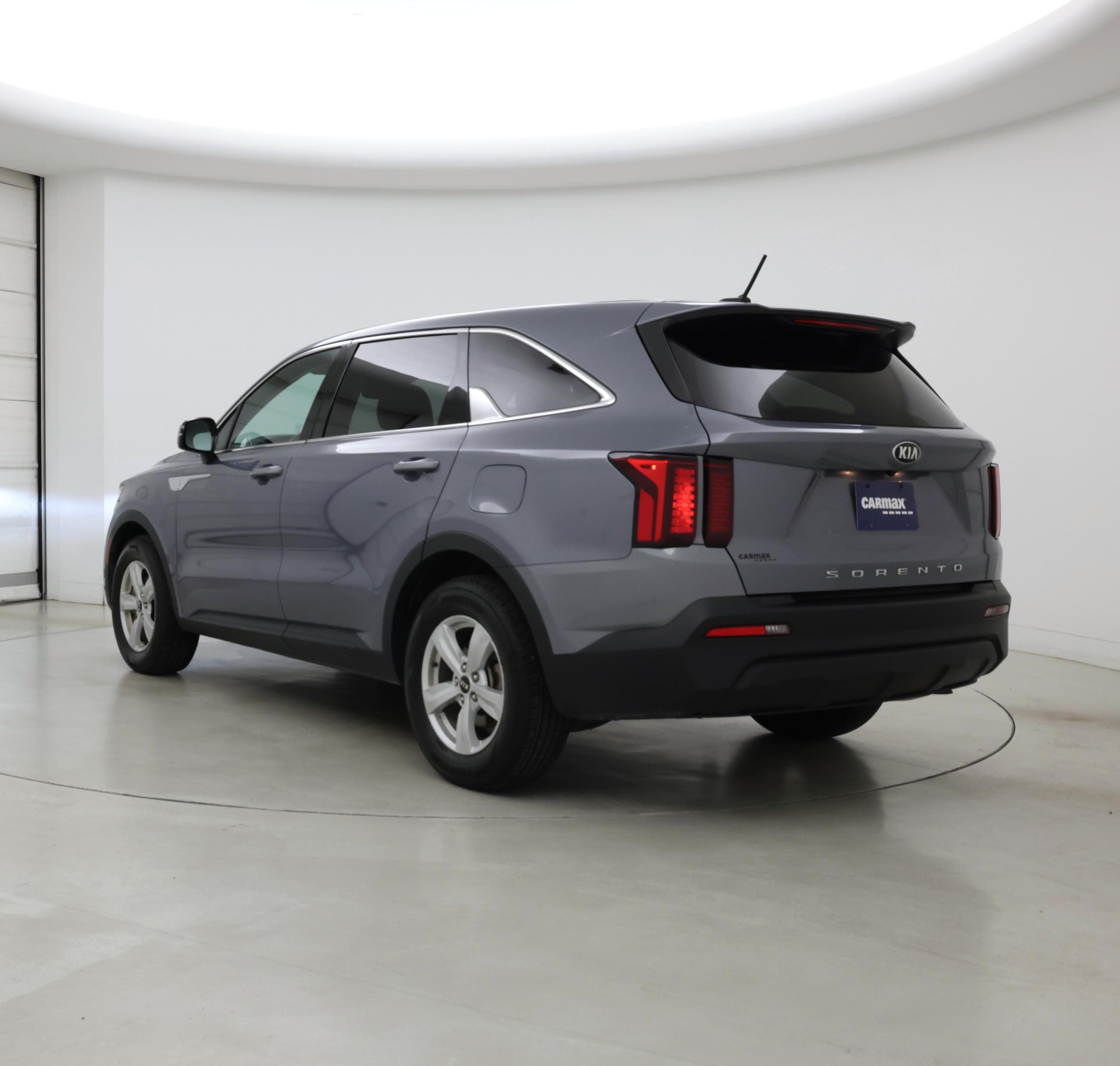 Thumbnail: 2021 Kia Sorento - 2