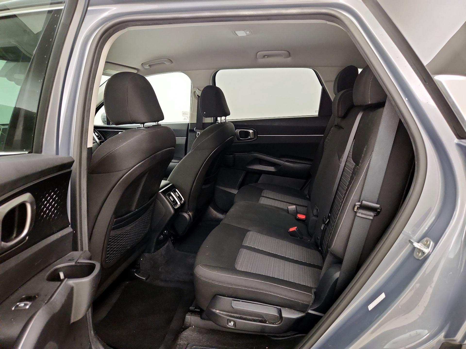 Thumbnail: 2021 Kia Sorento - 19