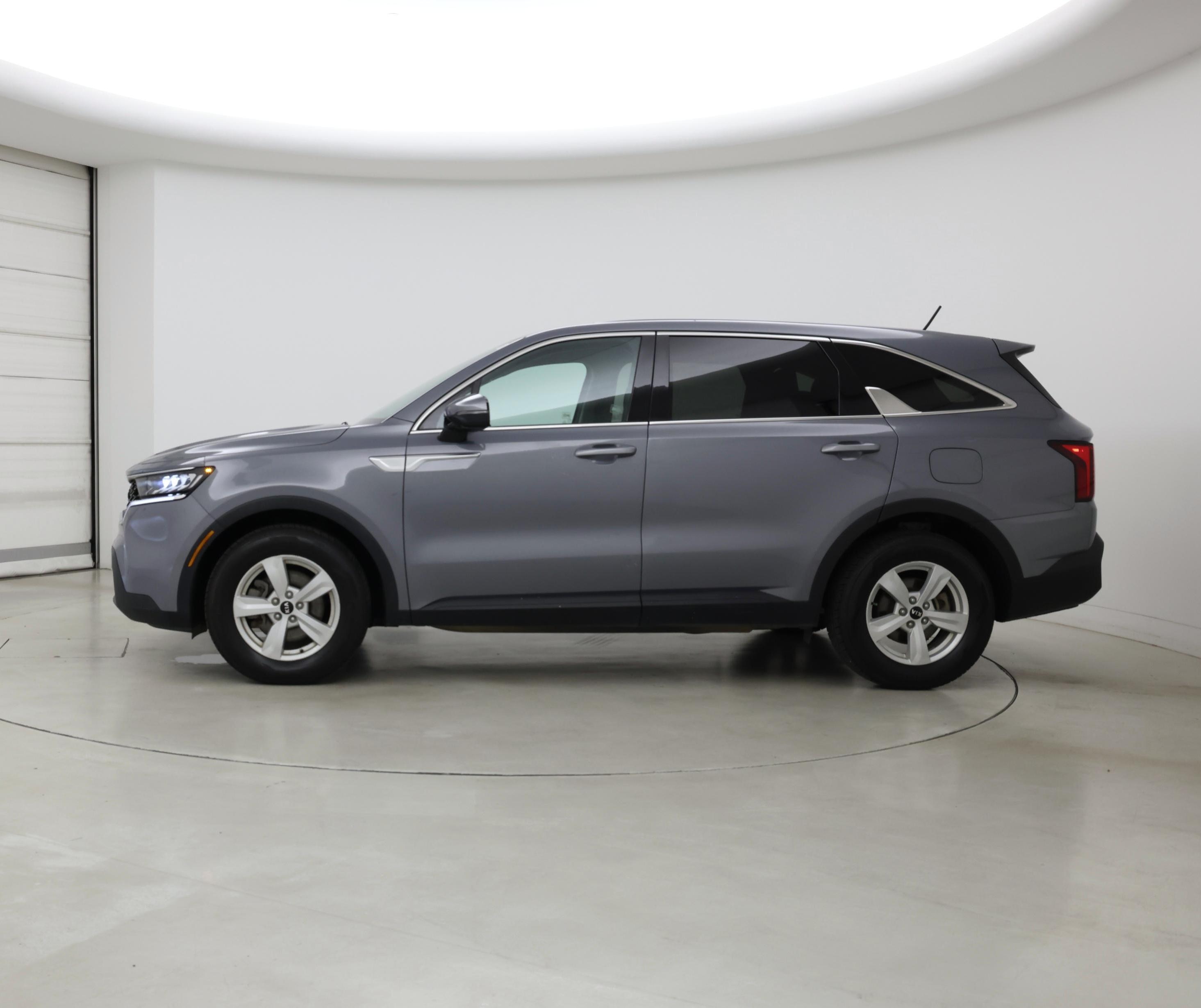 Thumbnail: 2021 Kia Sorento - 3