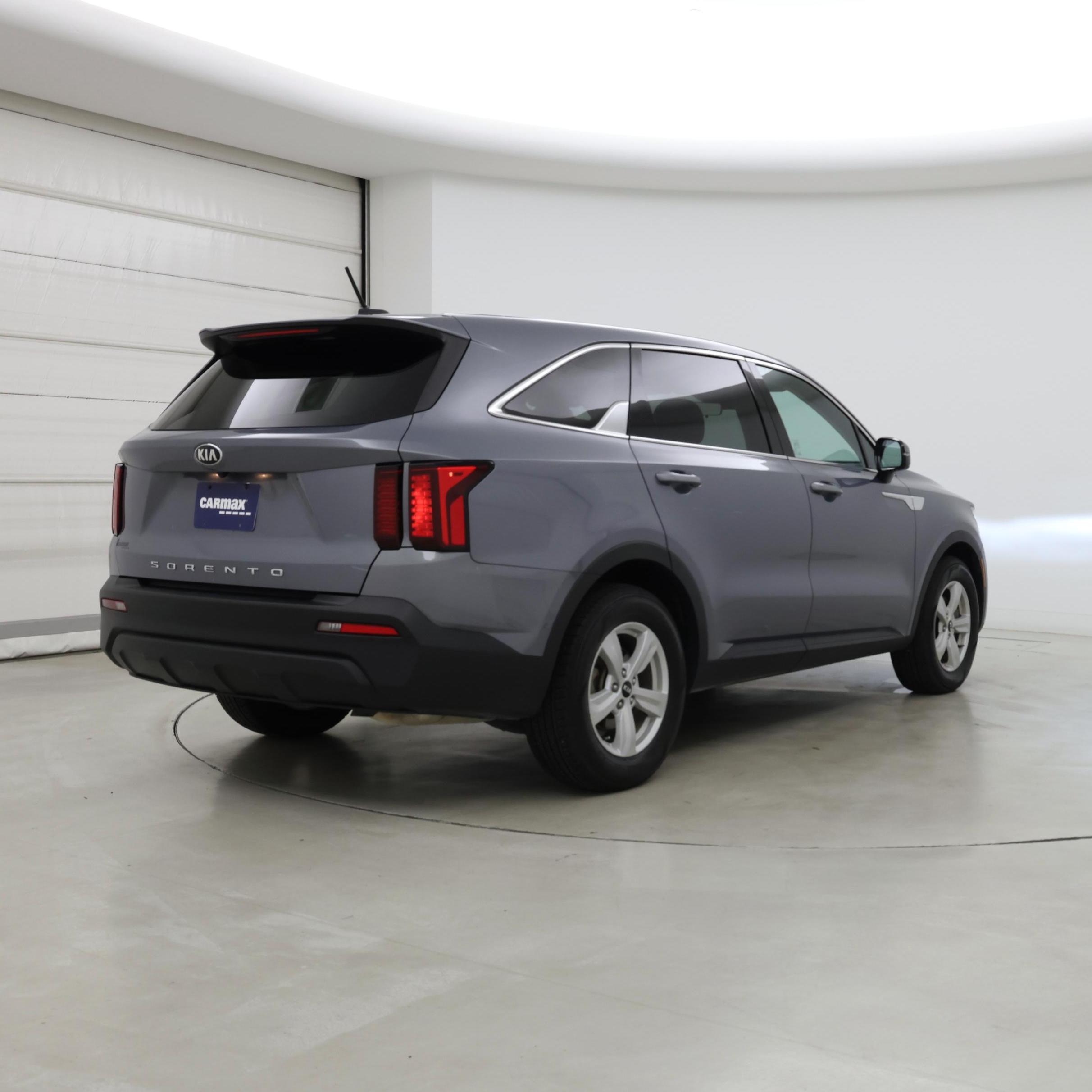Thumbnail: 2021 Kia Sorento - 8