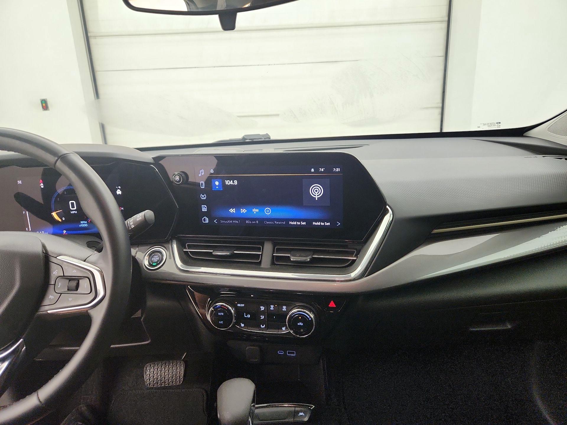 Thumbnail: 2025 Chevrolet Trax - 9