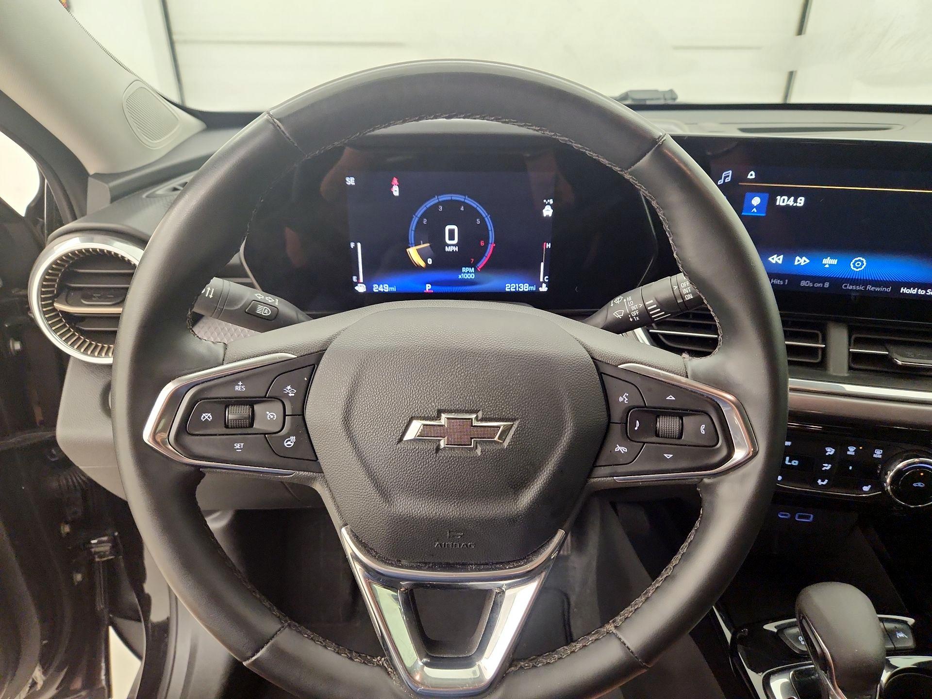 Thumbnail: 2025 Chevrolet Trax - 10
