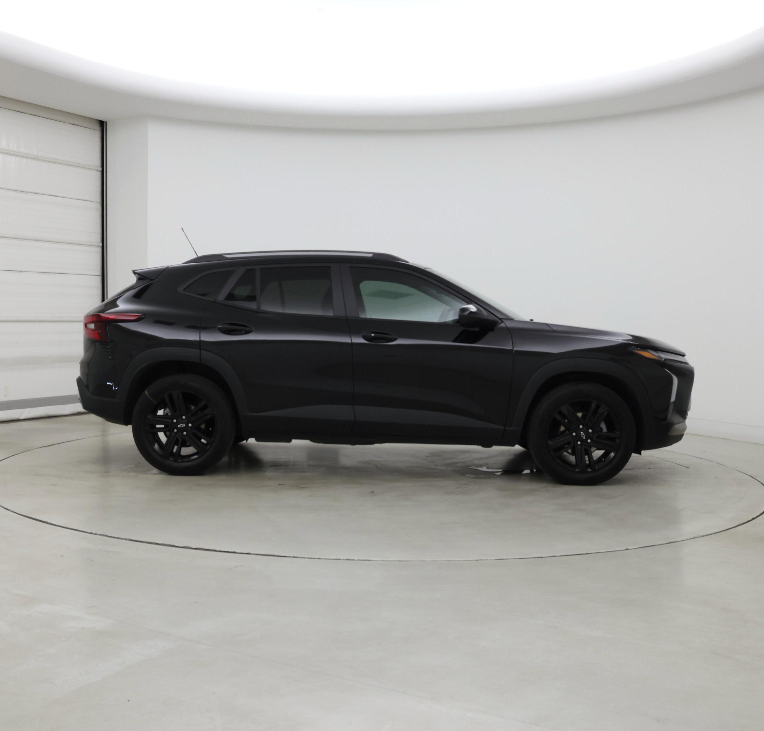 Thumbnail: 2025 Chevrolet Trax - 7