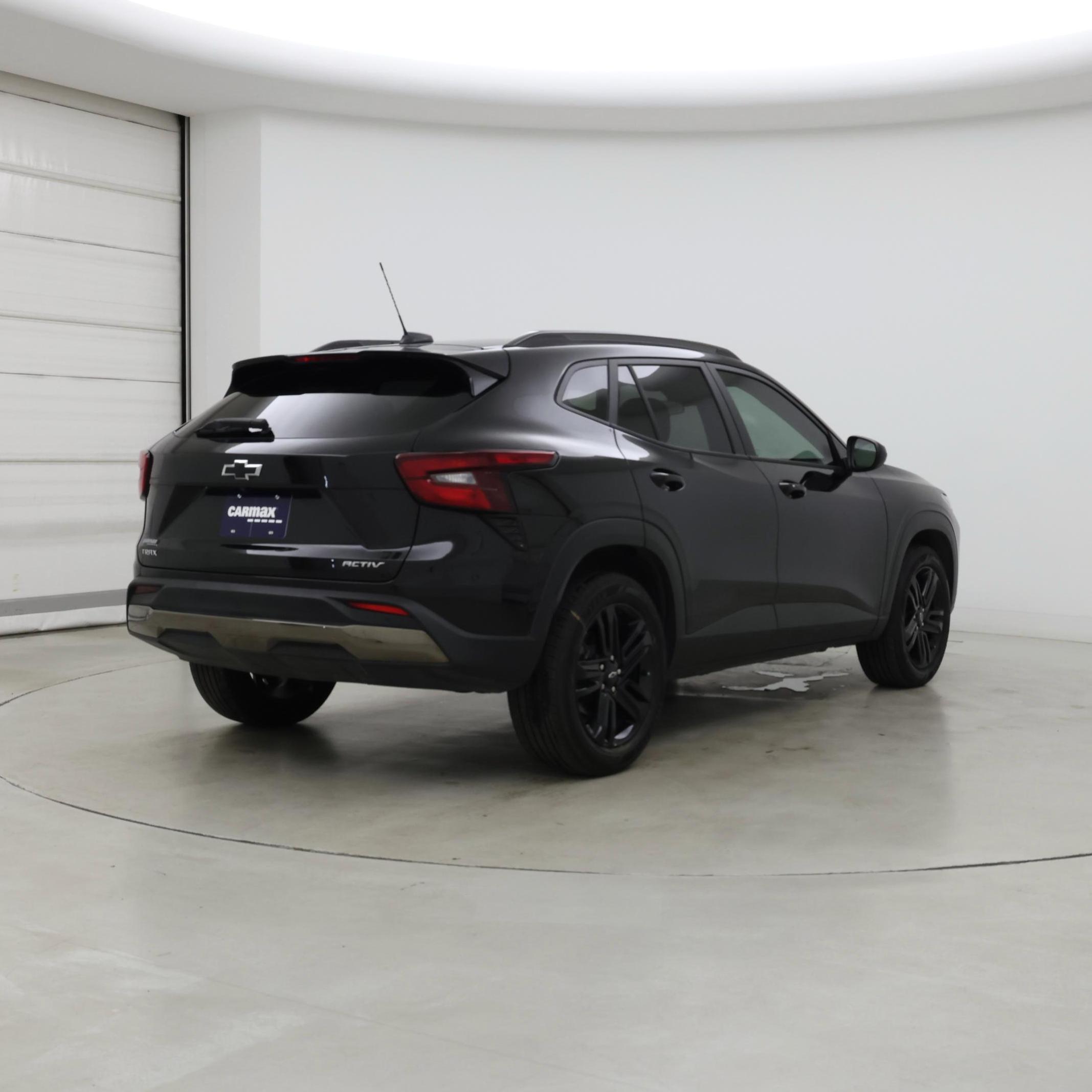 Thumbnail: 2025 Chevrolet Trax - 8