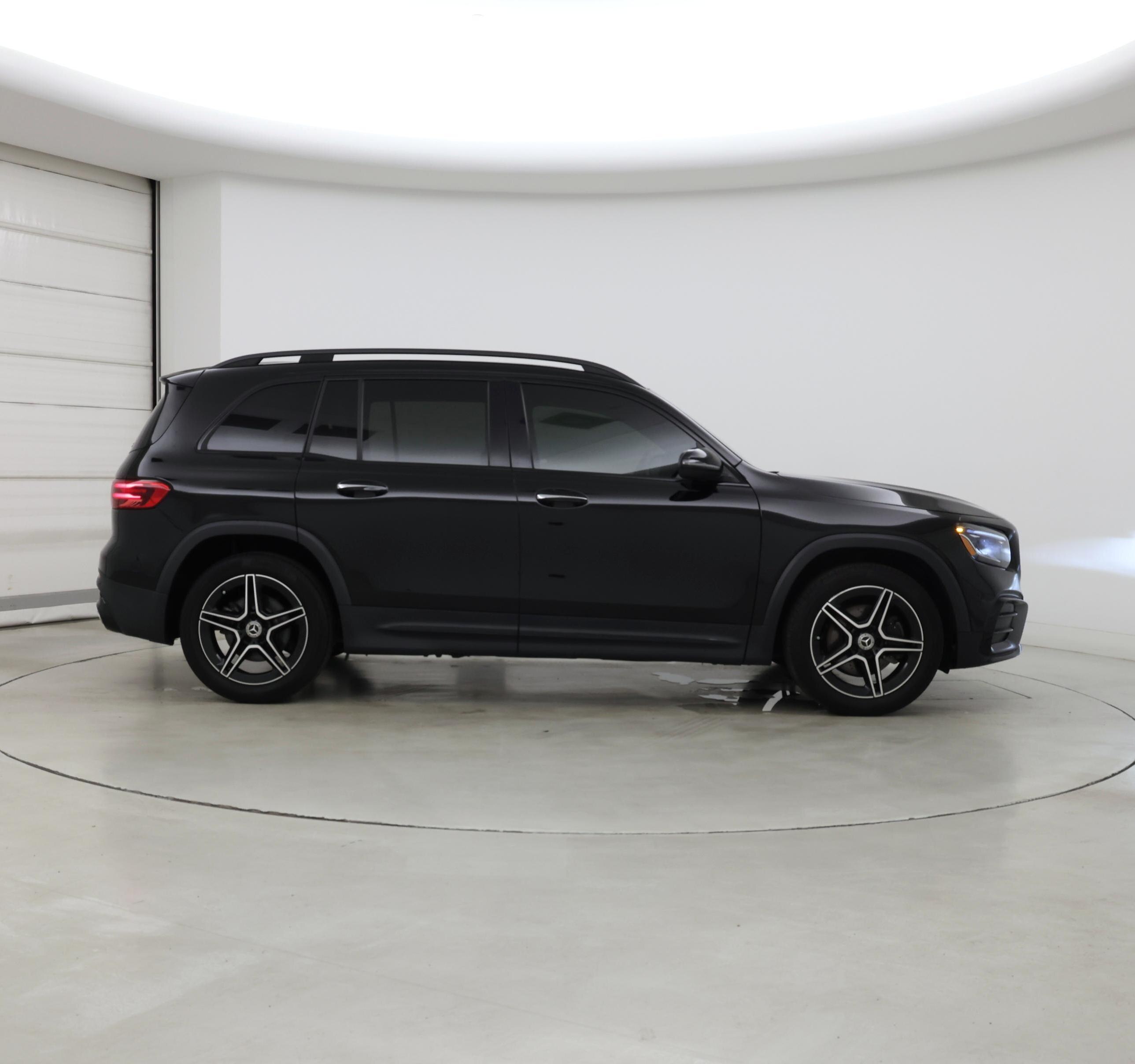 Thumbnail: 2024 Mercedes-Benz GLB - 7