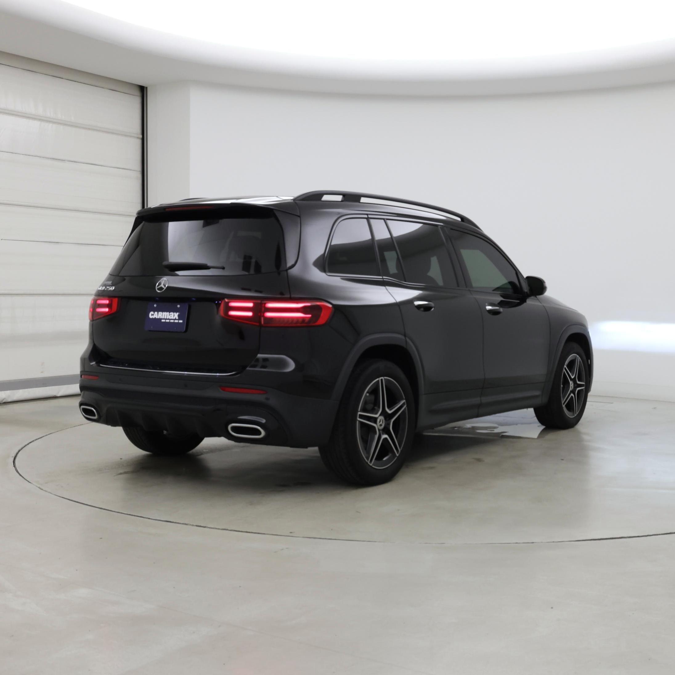 Thumbnail: 2024 Mercedes-Benz GLB - 8