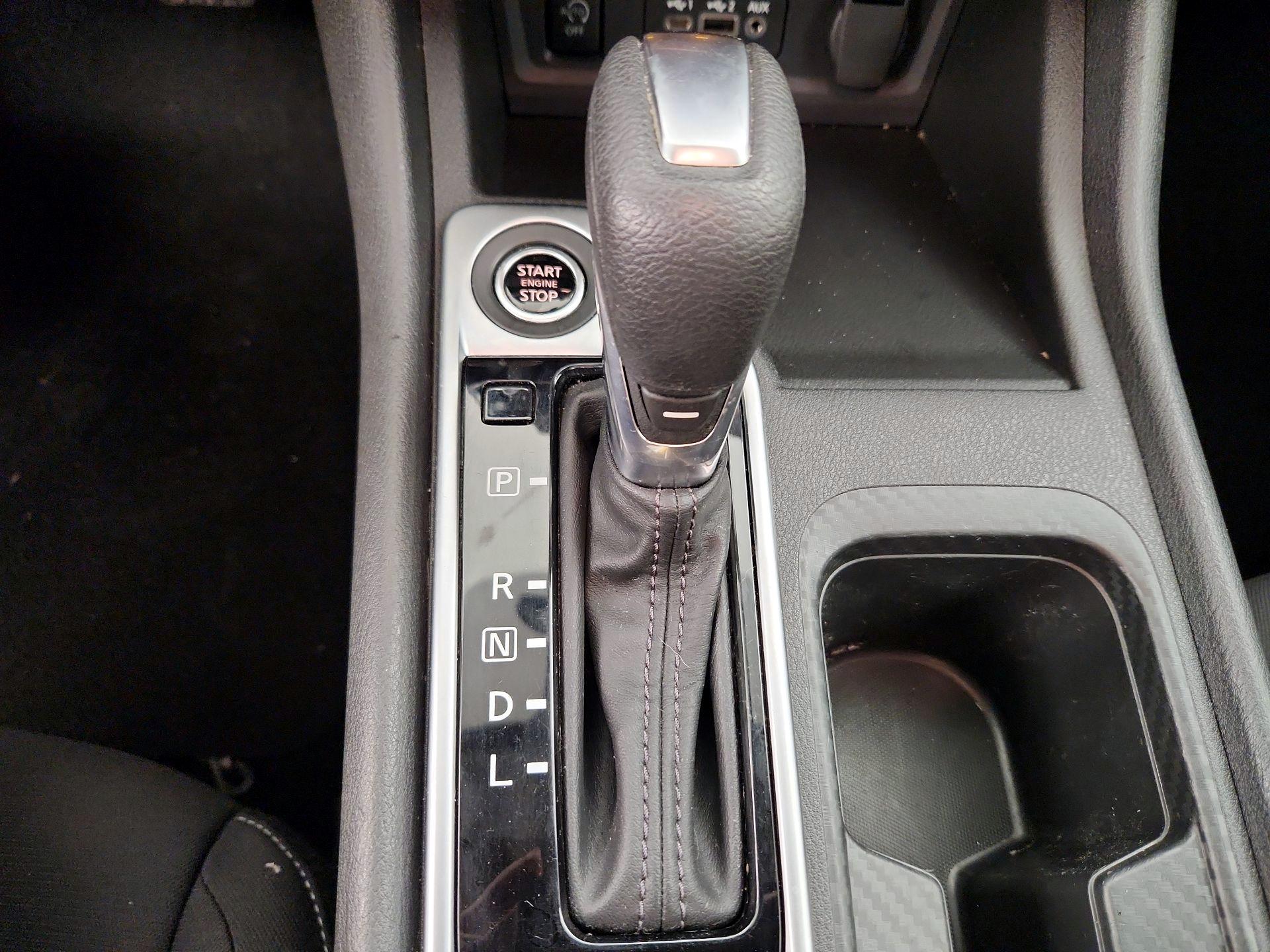 Thumbnail: 2024 Nissan Sentra - 17