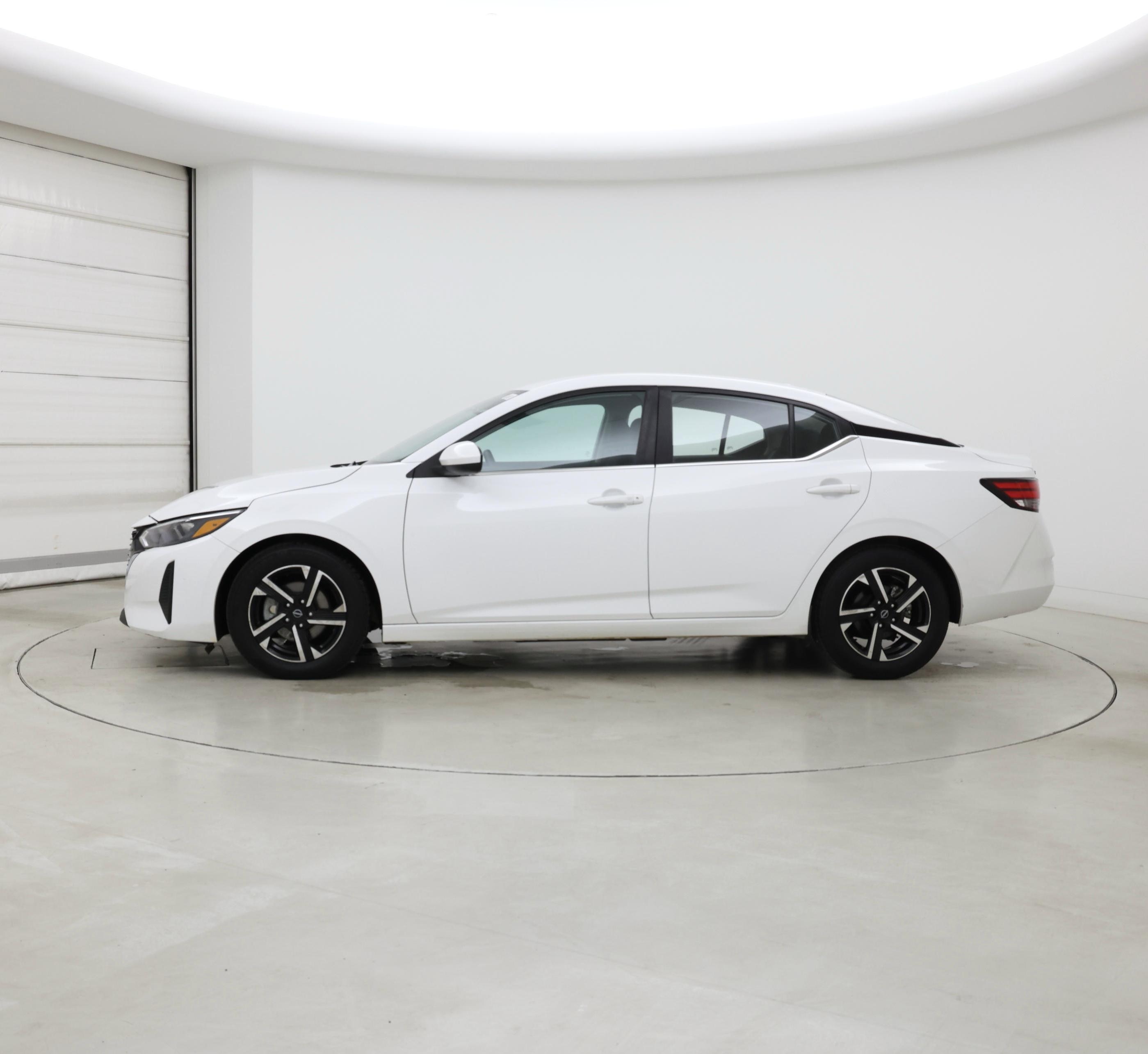 Thumbnail: 2024 Nissan Sentra - 3