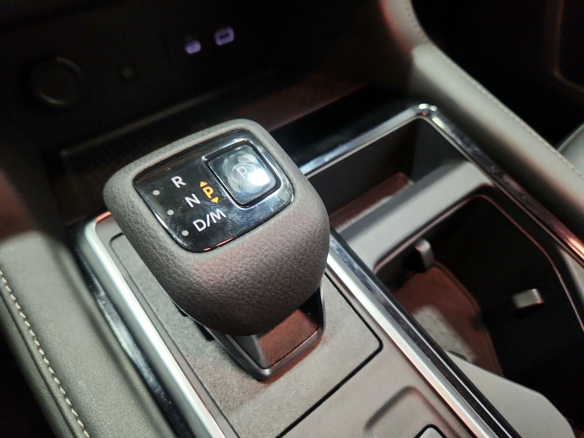 Thumbnail: 2024 Nissan Pathfinder - 17