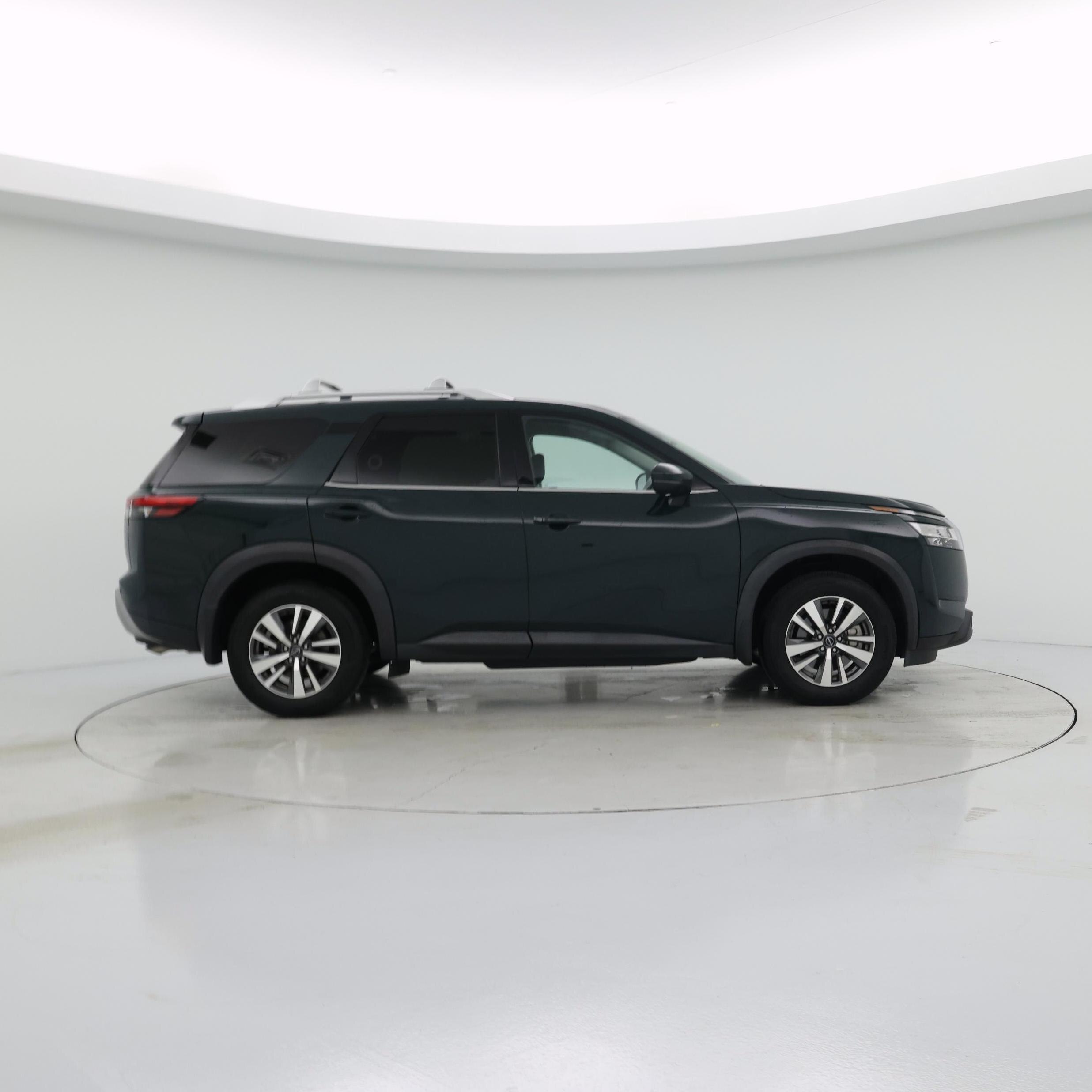 Thumbnail: 2024 Nissan Pathfinder - 7