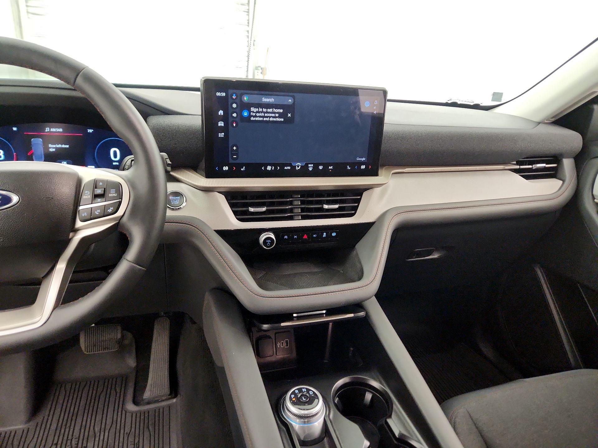 Thumbnail: 2025 Ford Explorer - 9
