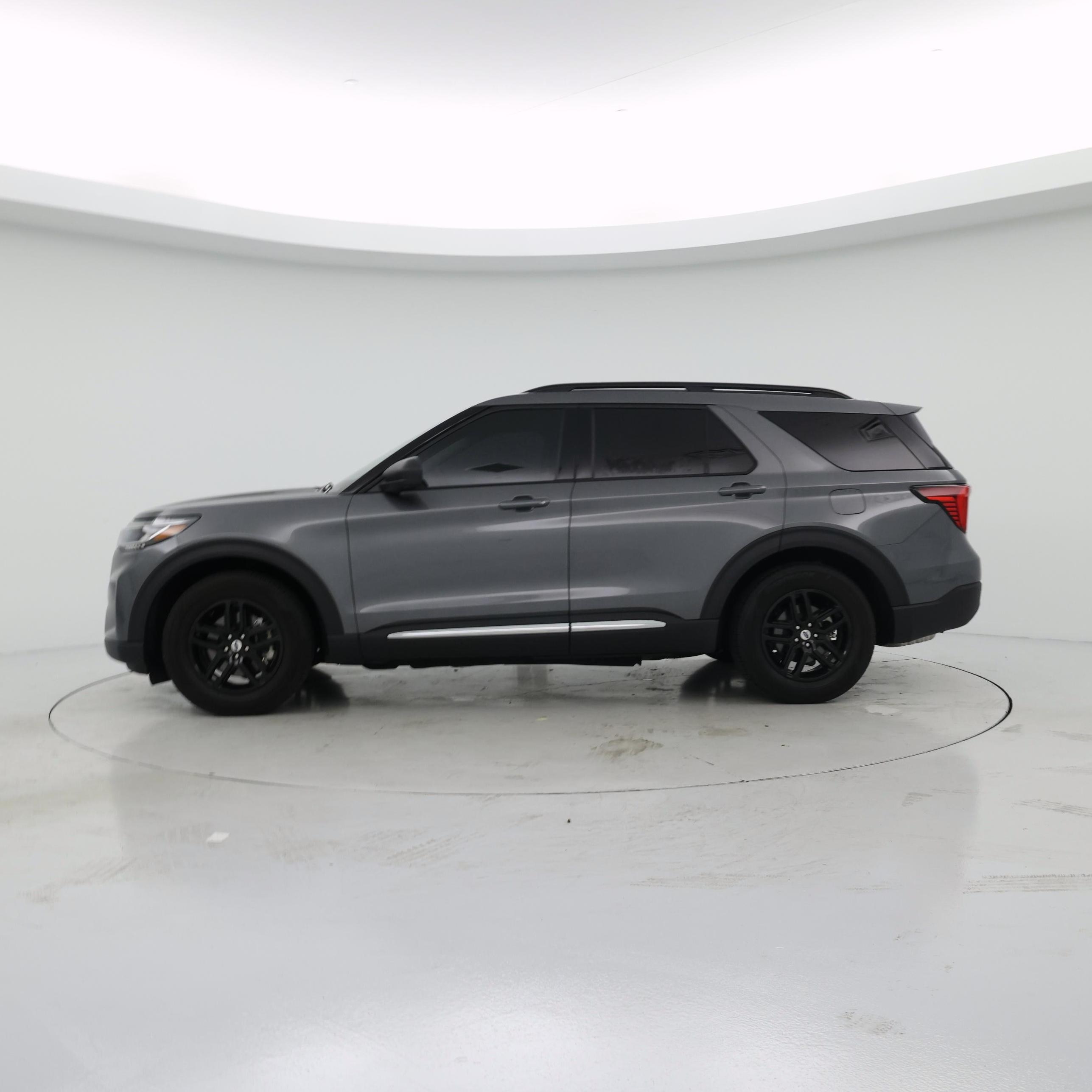 Thumbnail: 2025 Ford Explorer - 3