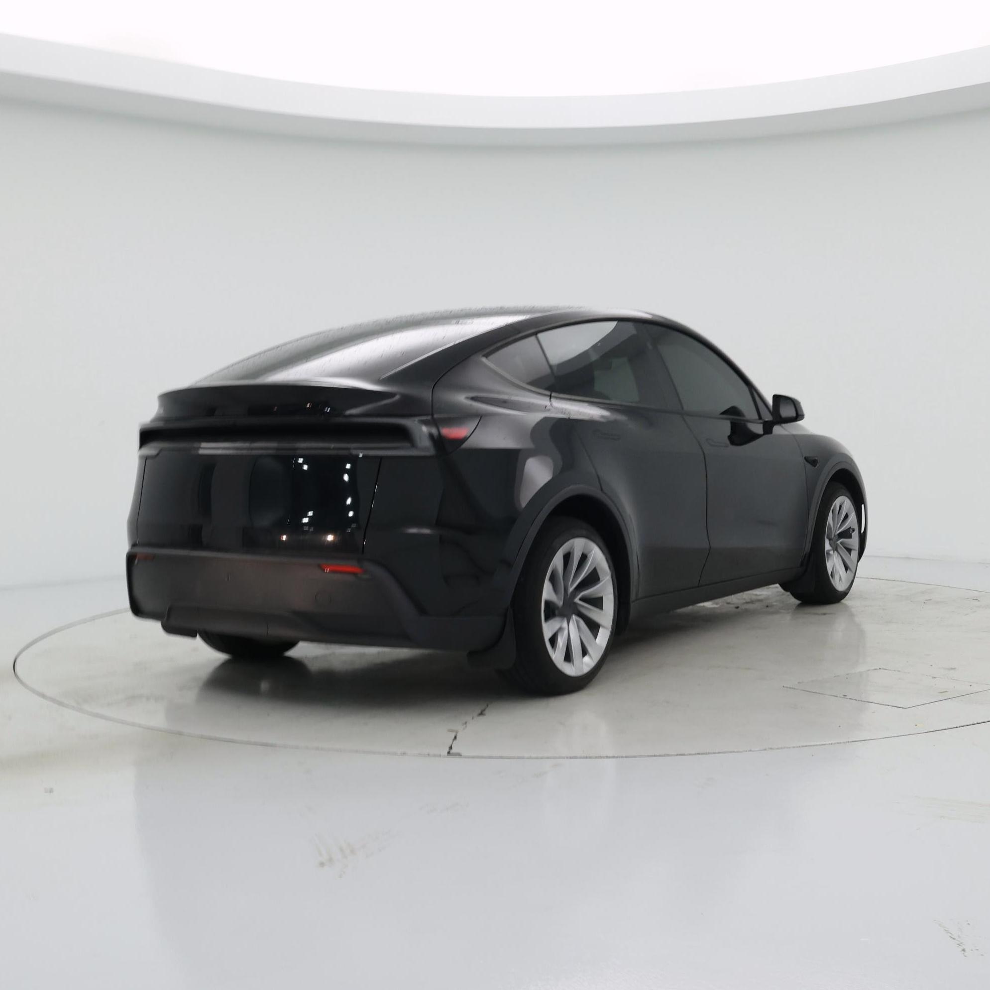 Thumbnail: 2026 Tesla Model Y - 8