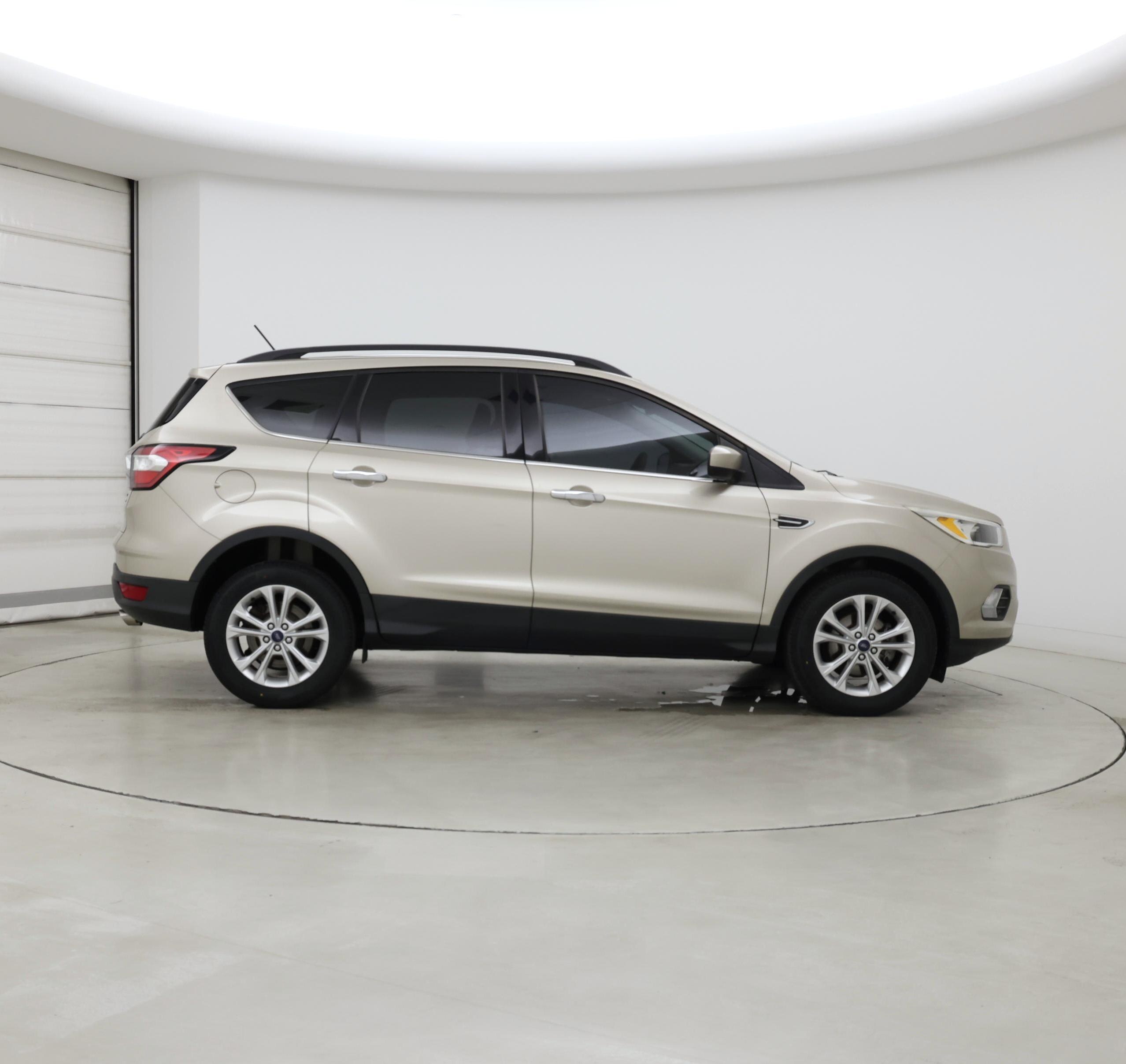 Thumbnail: 2018 Ford Escape - 7
