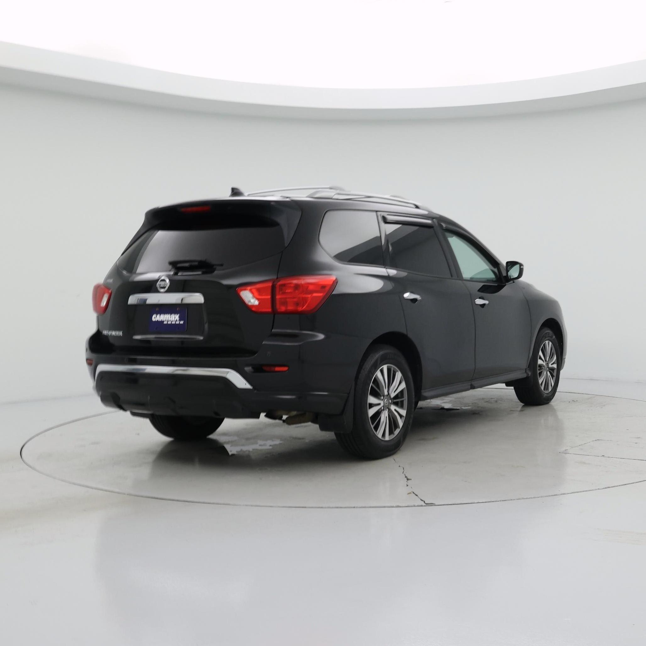 Thumbnail: 2020 Nissan Pathfinder - 8