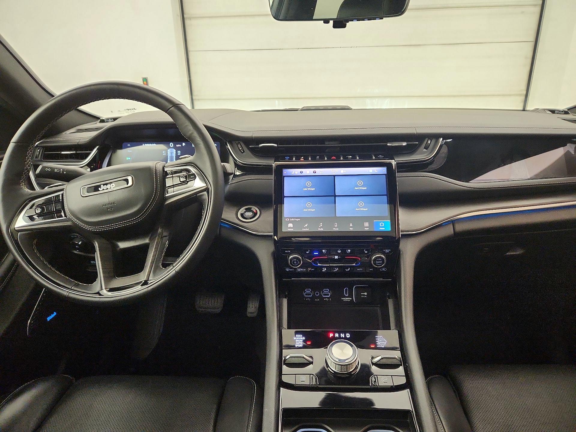 Thumbnail: 2023 Jeep Grand Cherokee - 9