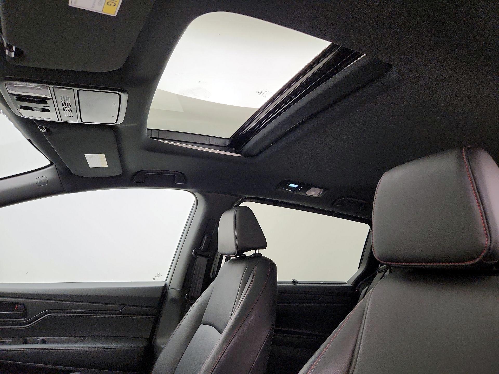 Thumbnail: 2025 Honda Odyssey - 19