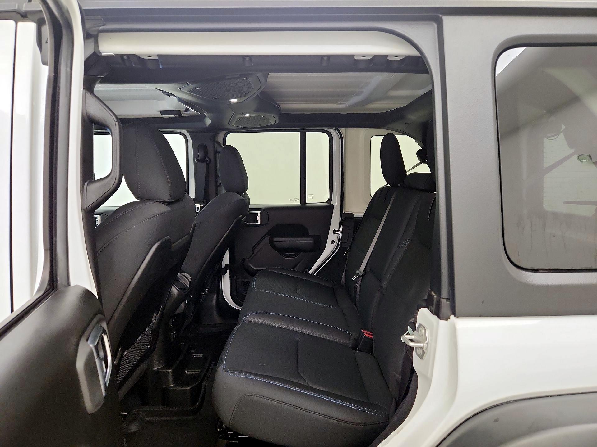 Thumbnail: 2024 Jeep Wrangler - 19
