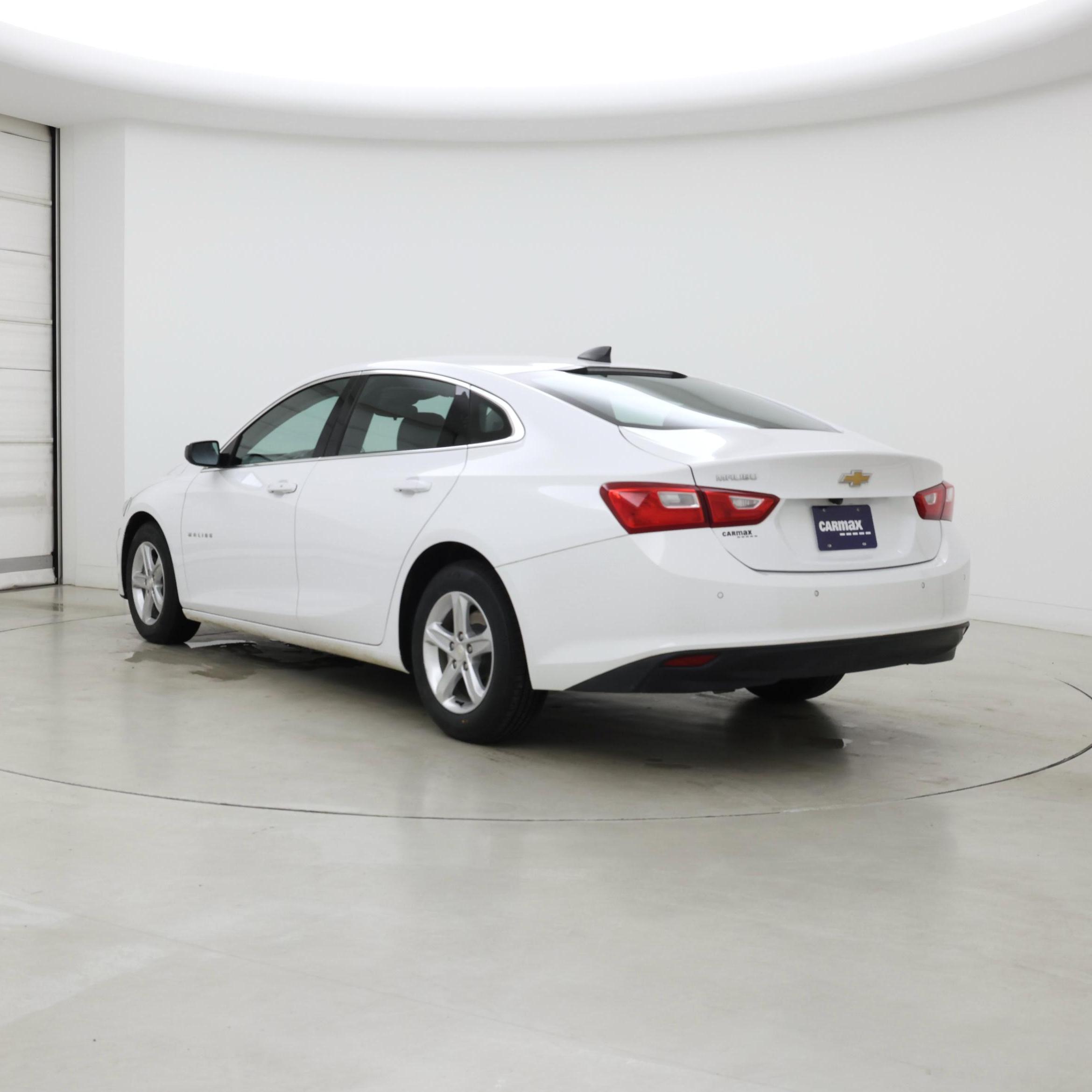 Thumbnail: 2024 Chevrolet Malibu - 2