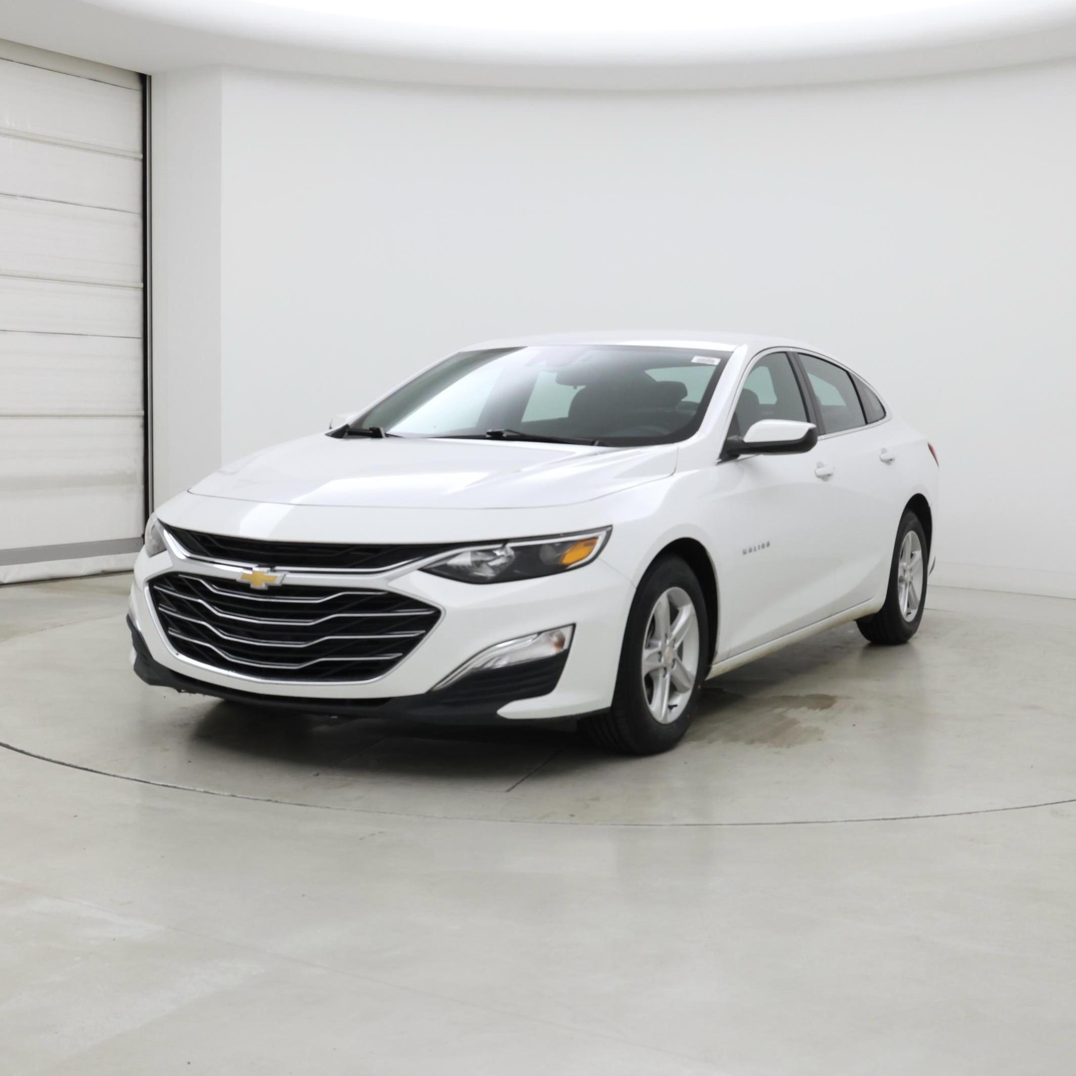 Thumbnail: 2024 Chevrolet Malibu - 4