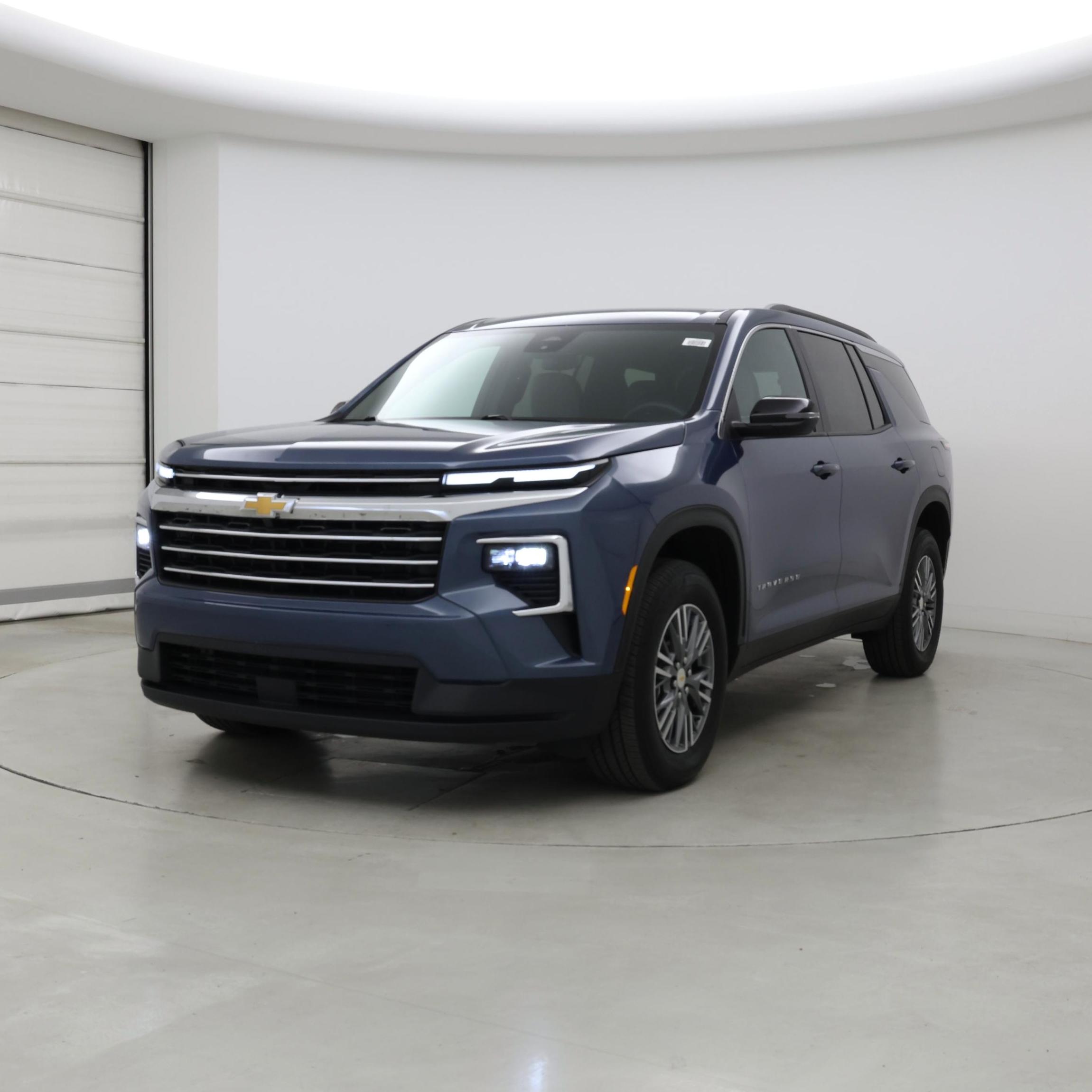 Thumbnail: 2025 Chevrolet Traverse - 4