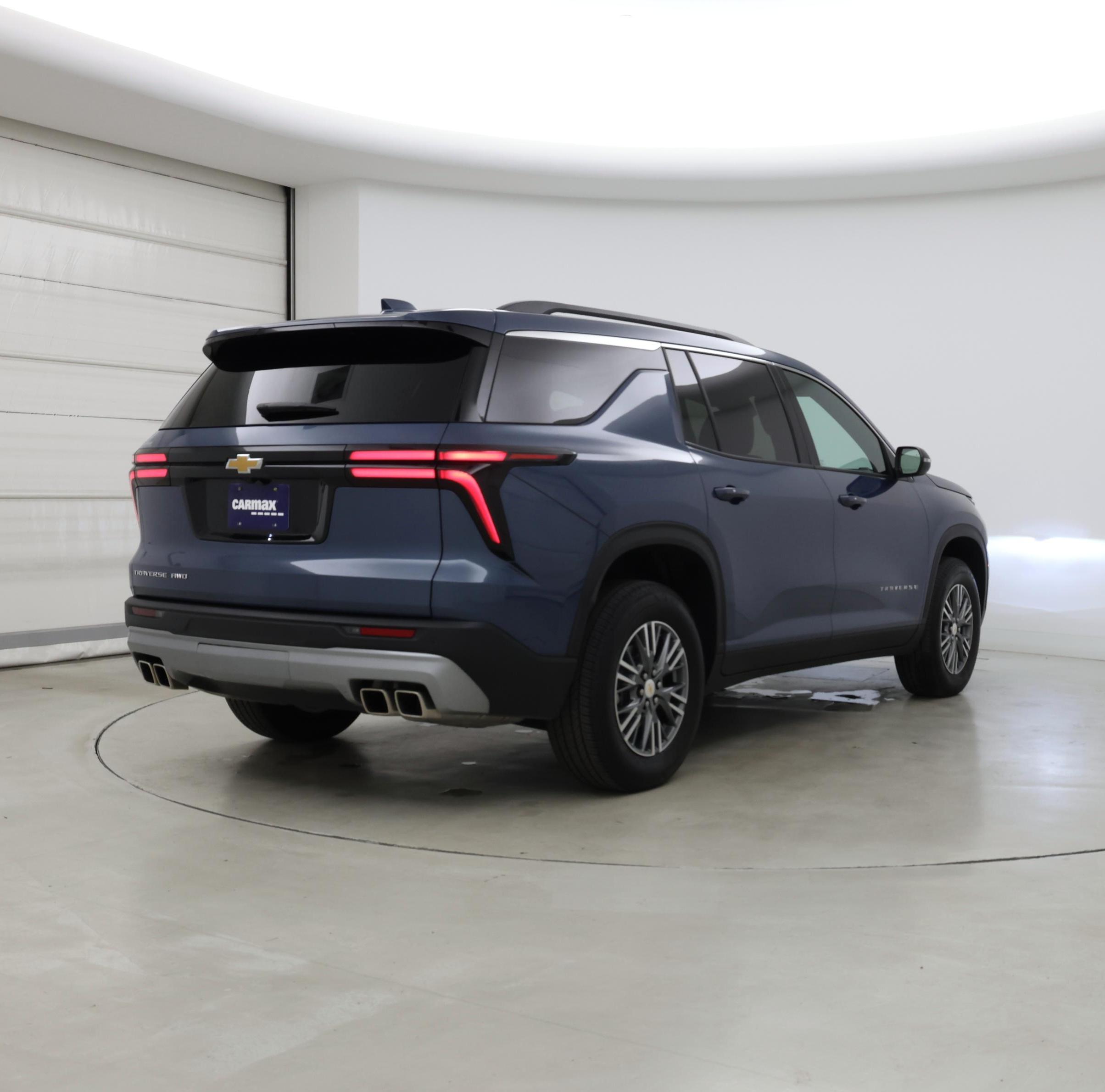 Thumbnail: 2025 Chevrolet Traverse - 8