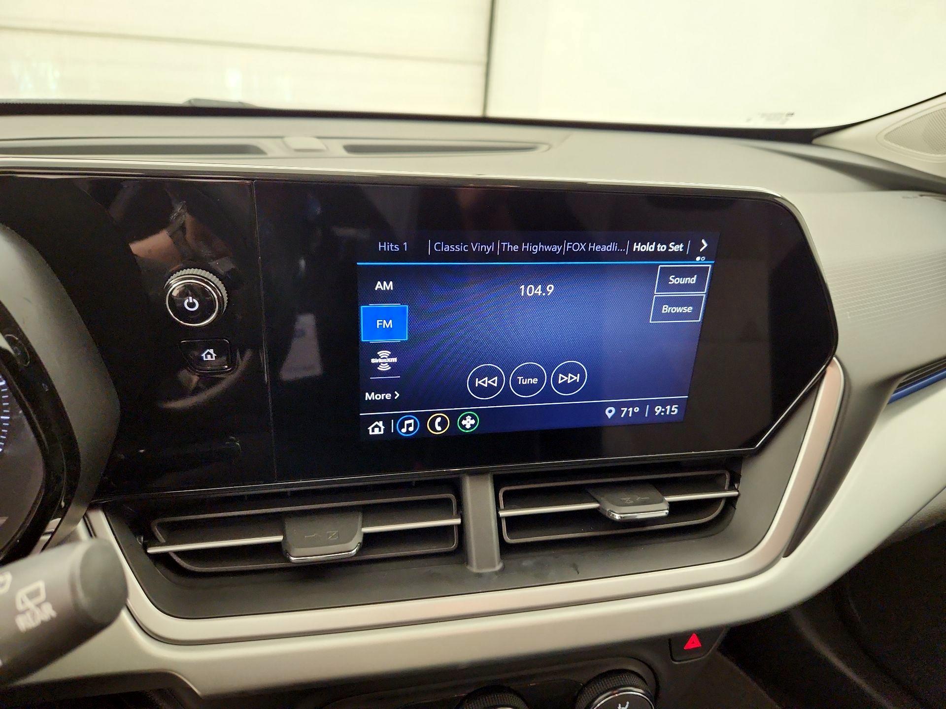 Thumbnail: 2025 Chevrolet Trax - 15